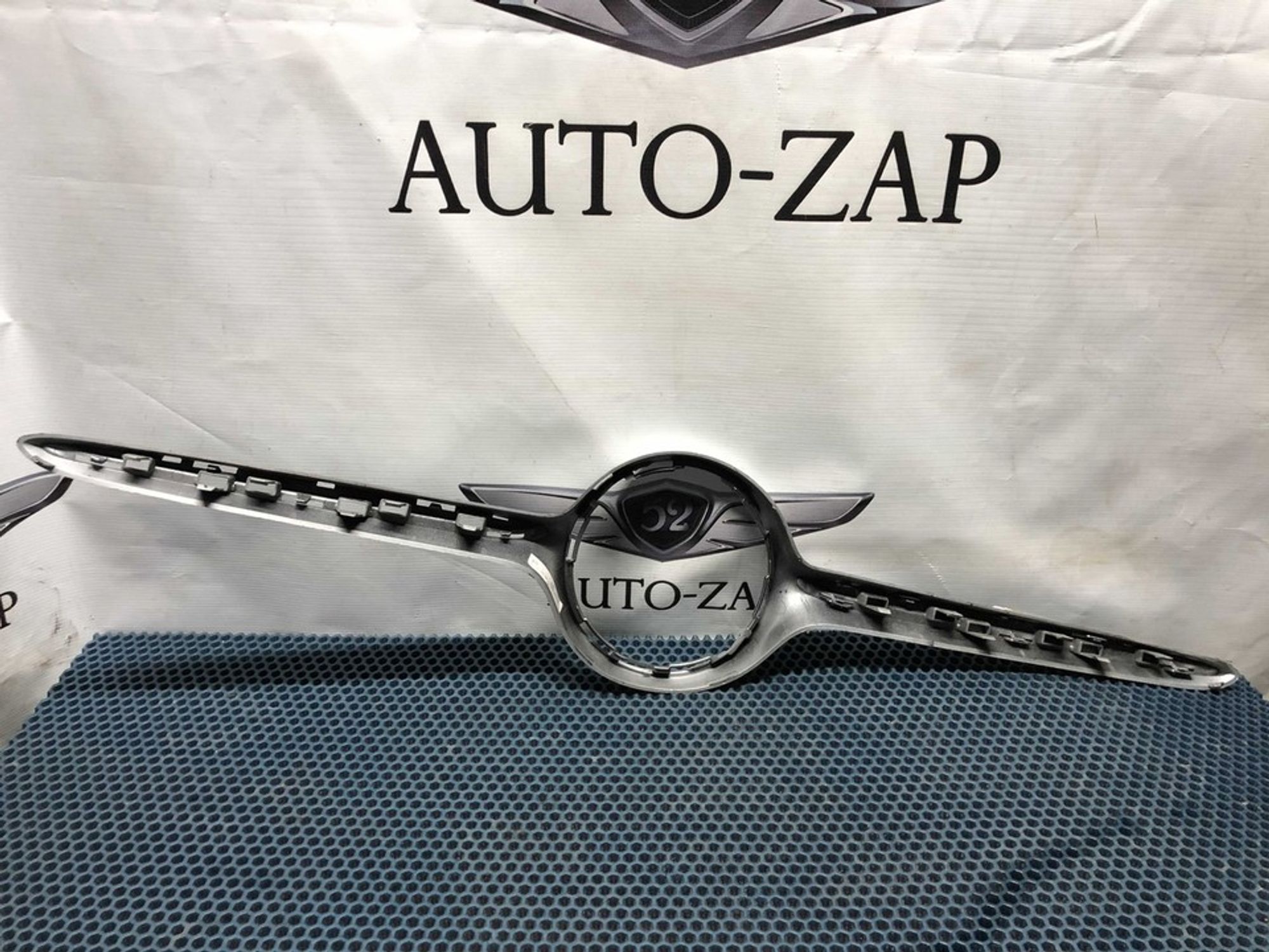 A1188880100 Облицовка решетки радиатора Mercedes-Benz CLA-class C117/X117, 2500 рублей, Нижний Новгород