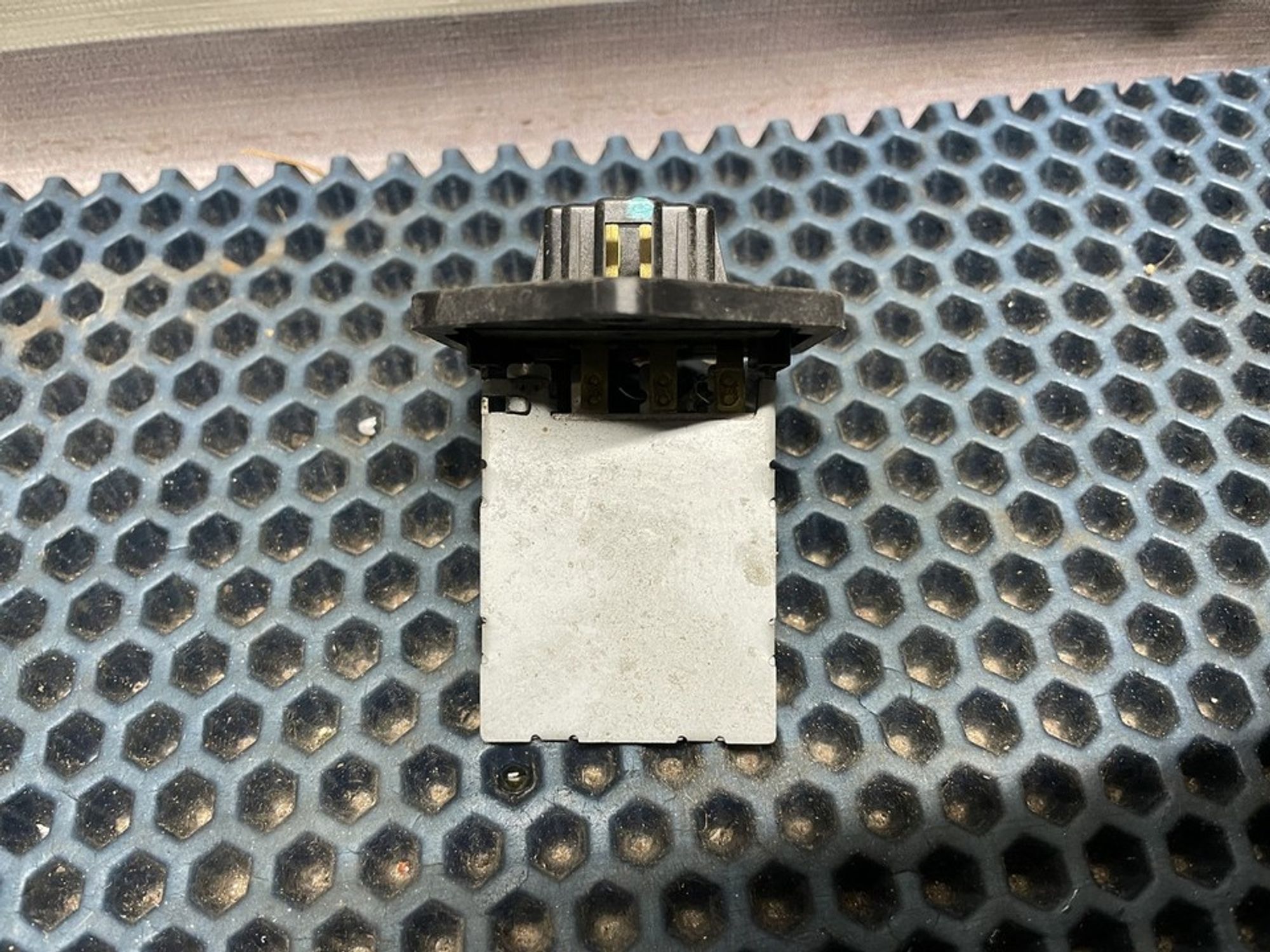 971281R000 Резистор отопителя Hyundai Solaris I, 500 рублей, Нижний Новгород