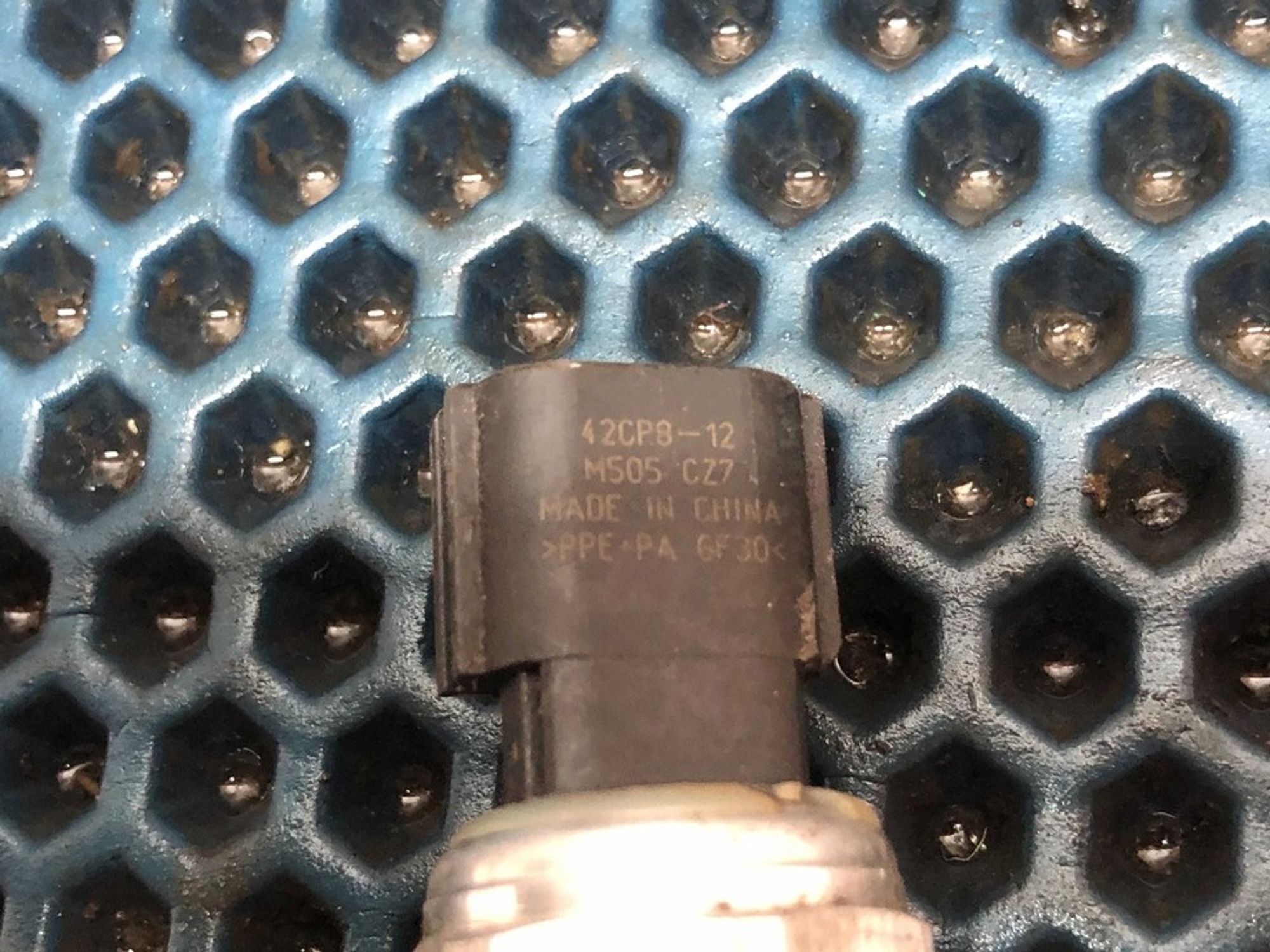 42CP812 Датчик давления кондиционера Hyundai Неопознанная модель, 900 рублей, Нижний Новгород