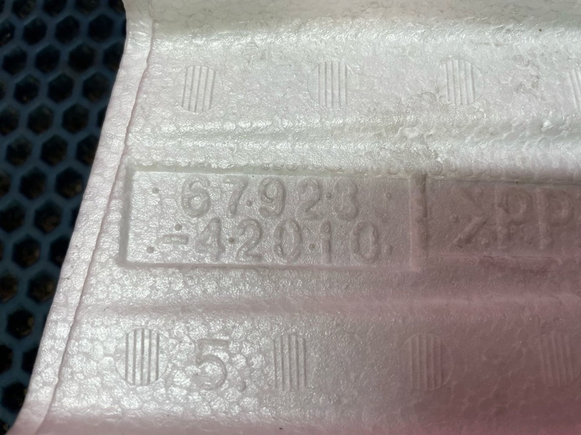 6792342010 Уплотнитель двери Toyota Corolla E160/E170, 900 рублей, Нижний Новгород