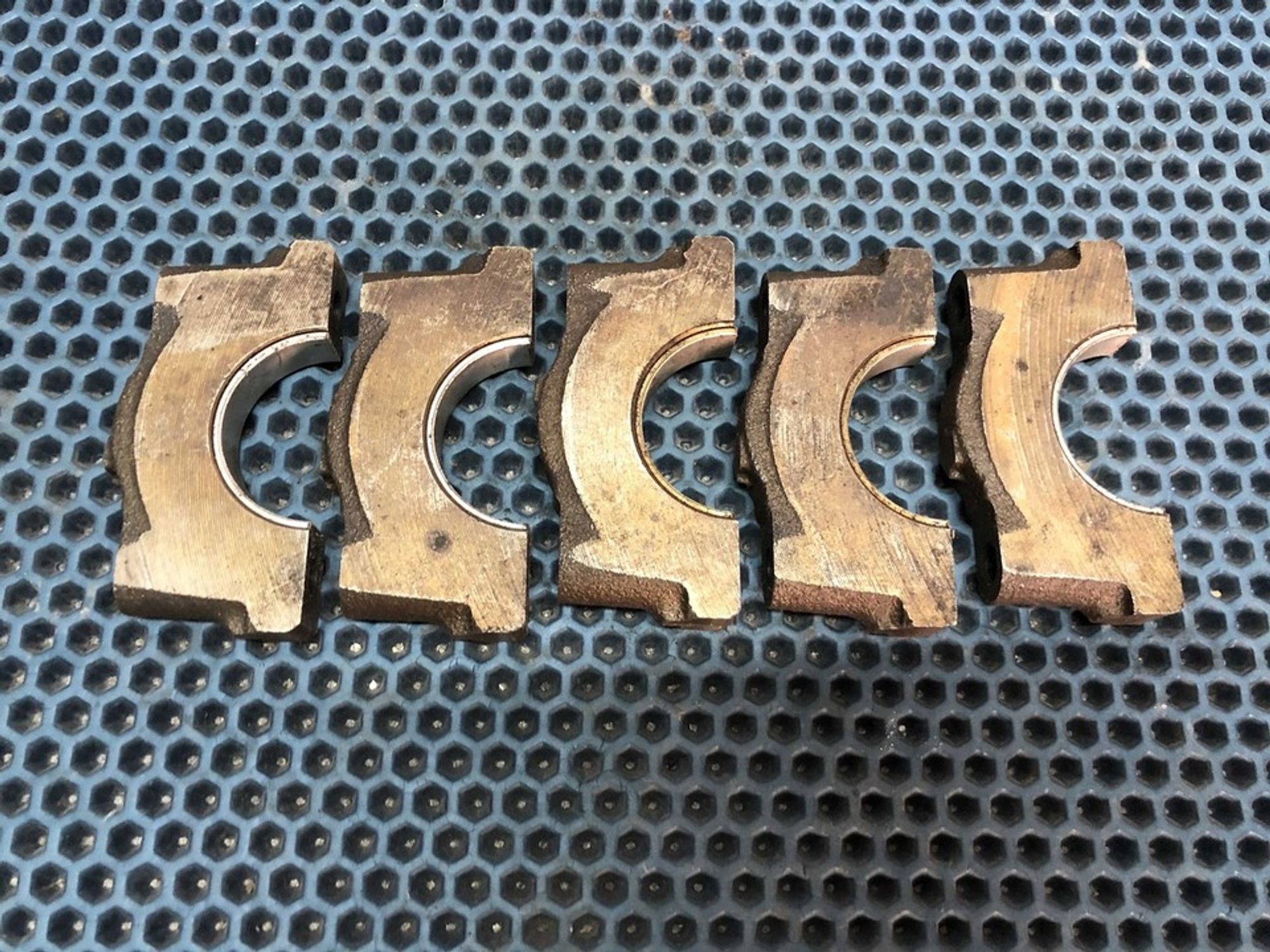 Комплект бугелей коленвала Hyundai Solaris I, 2000 рублей, Нижний Новгород