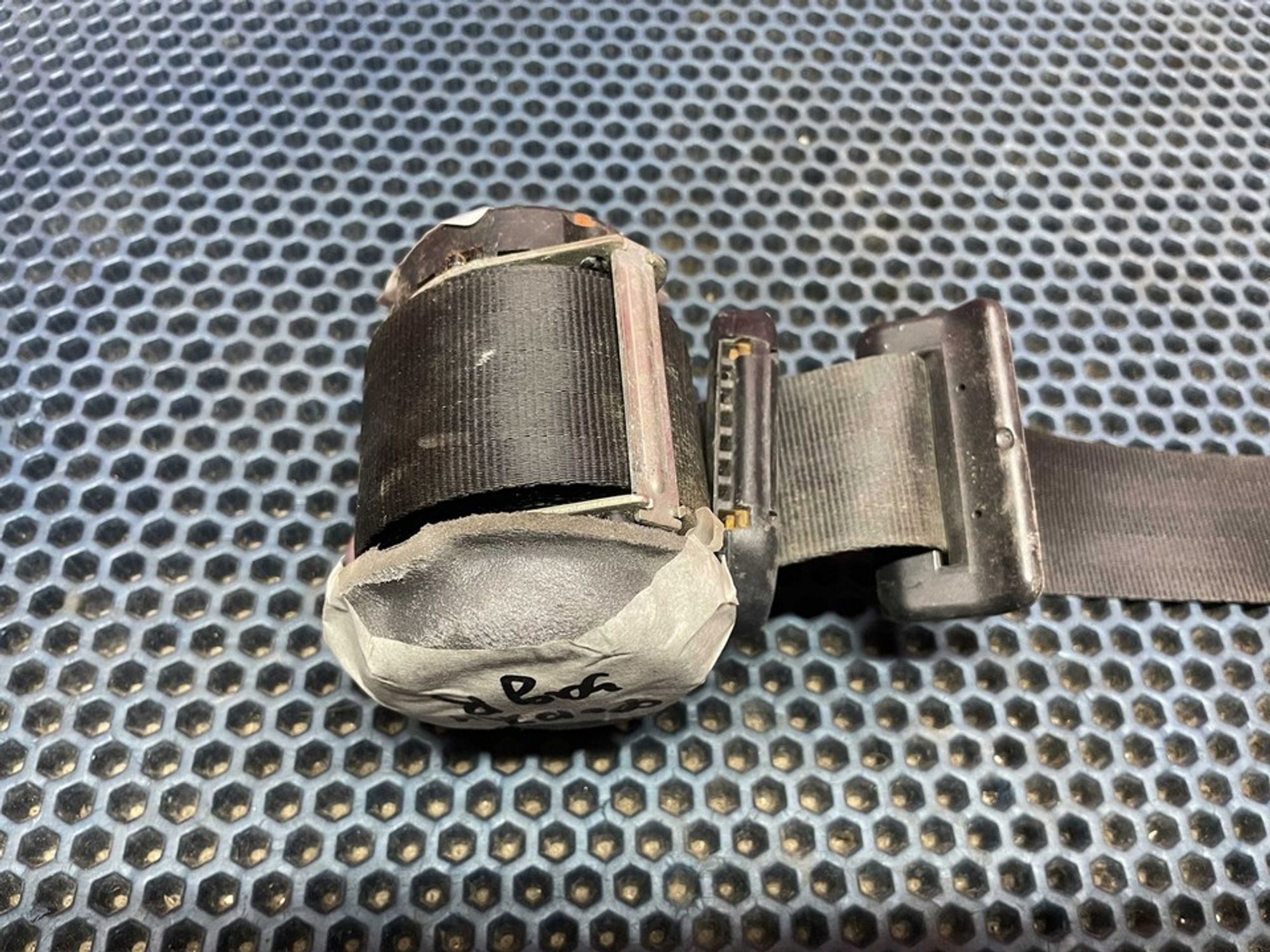 1208234 Ремень безопасности задний правый R Ford Fusion, 800 рублей, Нижний Новгород