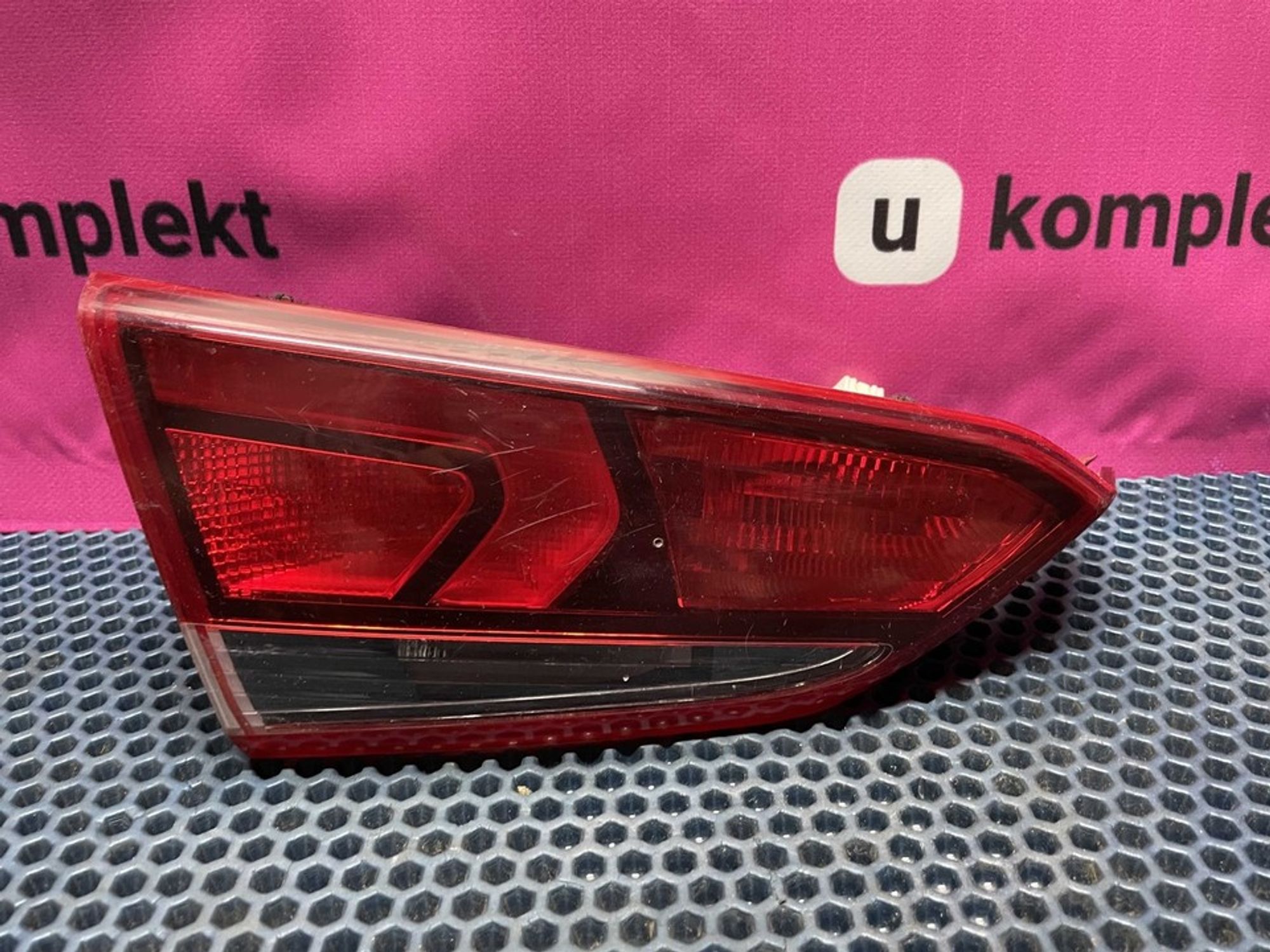 92403H5000 Фонарь задний левый внутренний L Hyundai Solaris II, 1000 рублей, Нижний Новгород