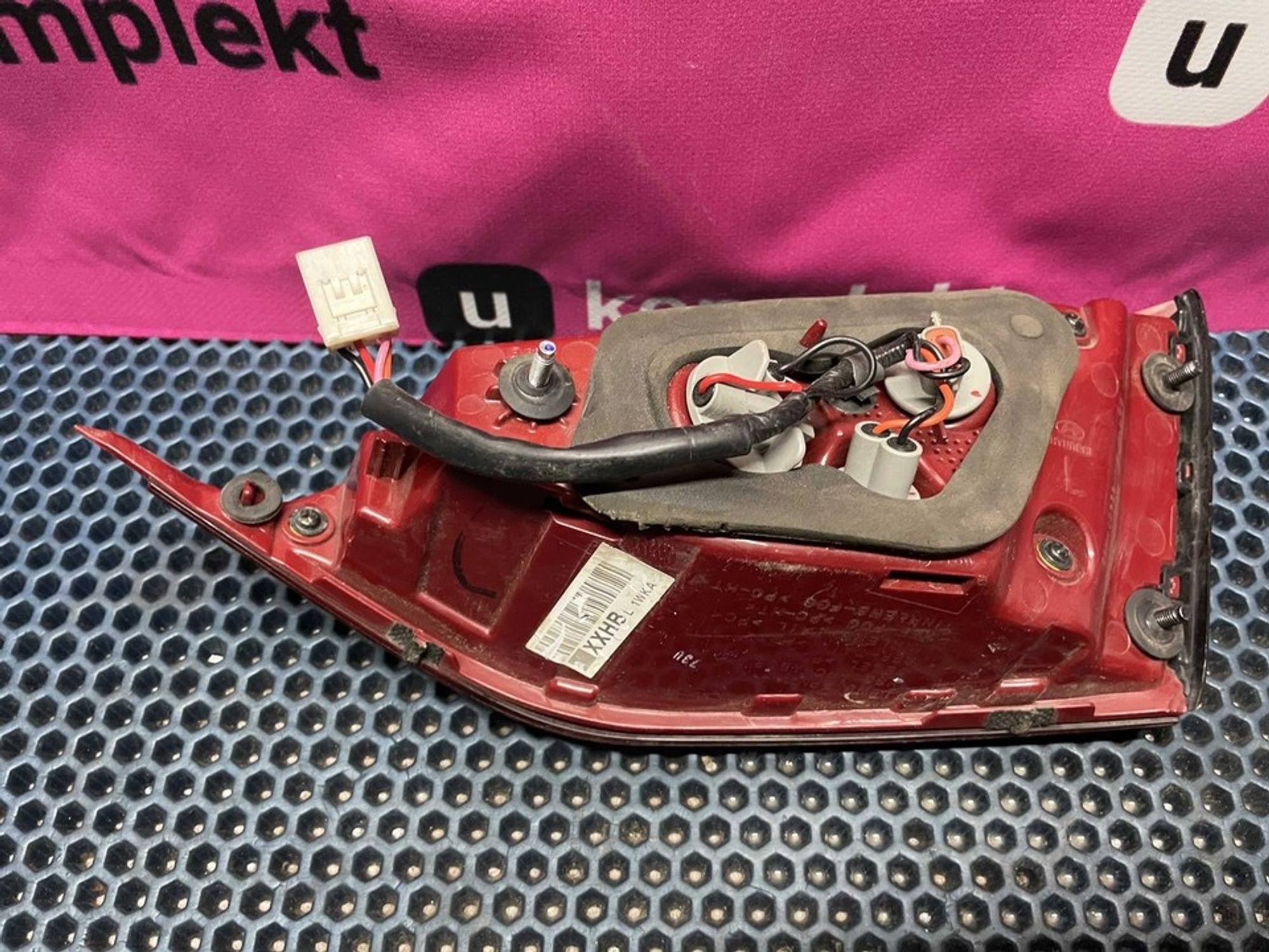 92403H5000 Фонарь задний левый внутренний L Hyundai Solaris II, 1000 рублей, Нижний Новгород