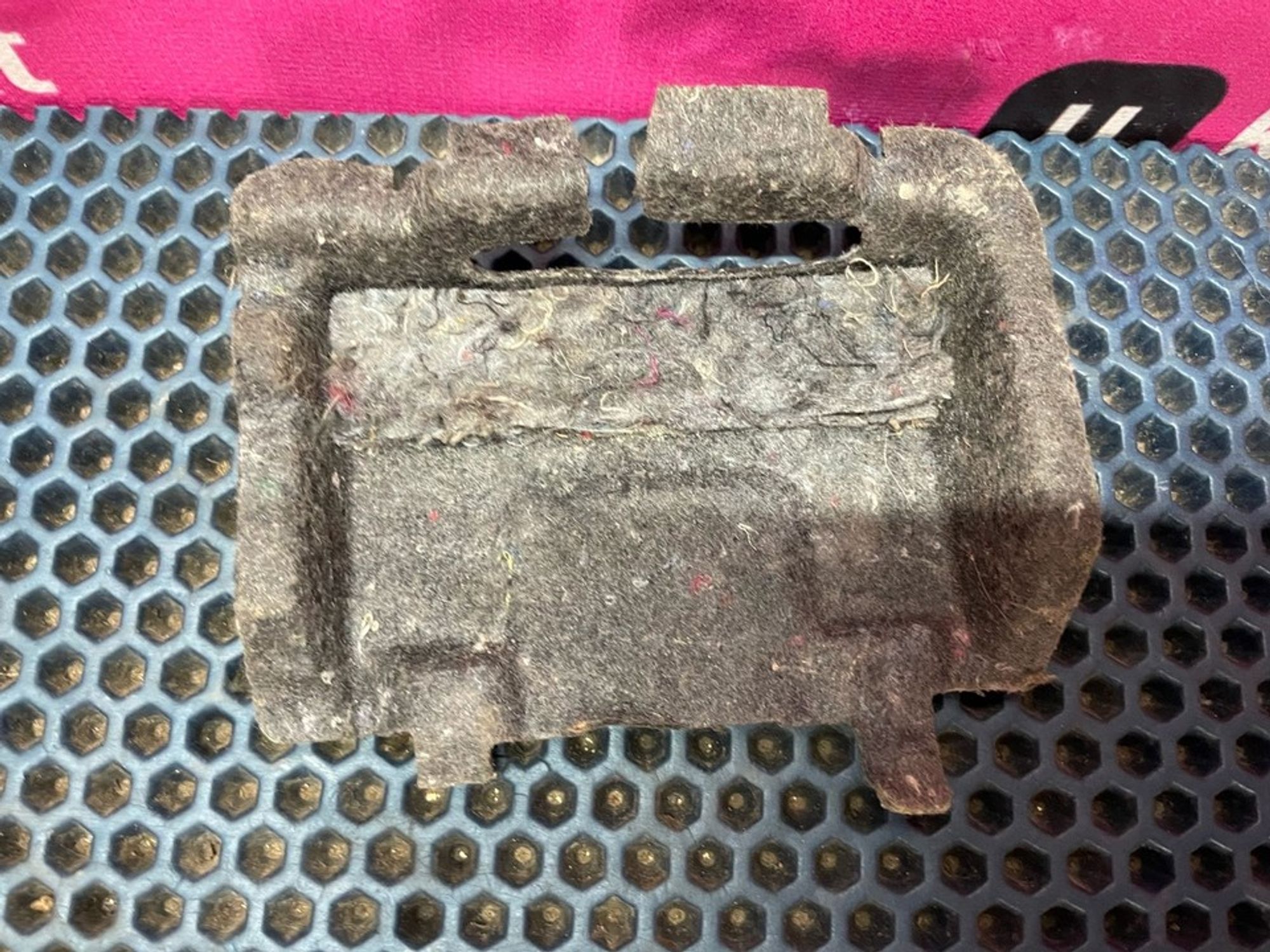 3C5863309 Шумоизоляция салона Volkswagen Passat B6, 500 рублей, Нижний Новгород