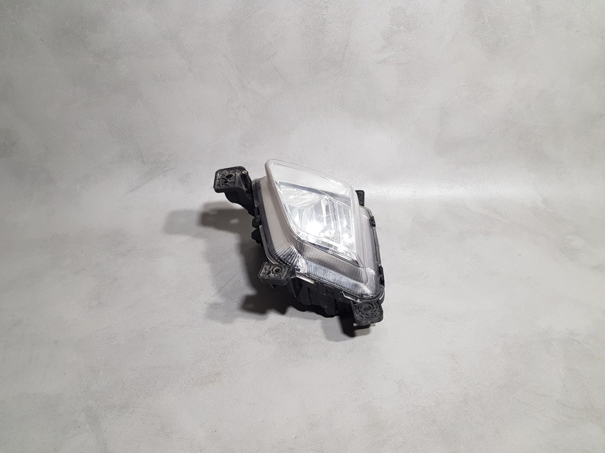 92201M0000 Фара противотуманная левая Hyundai Creta I, 1400 рублей, Нижний Новгород