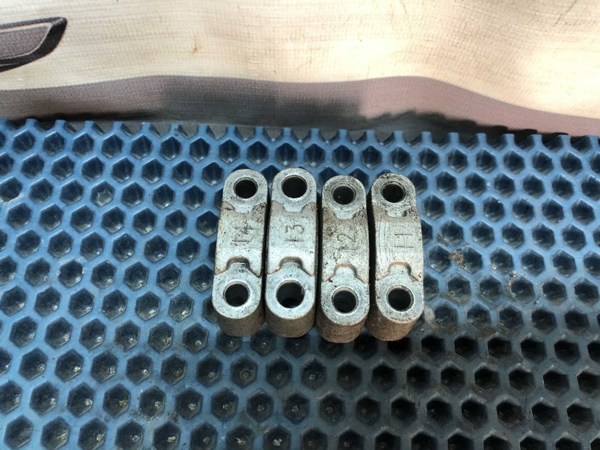 Комплект бугелей распредвала Hyundai Solaris I, 1500 рублей, Нижний Новгород