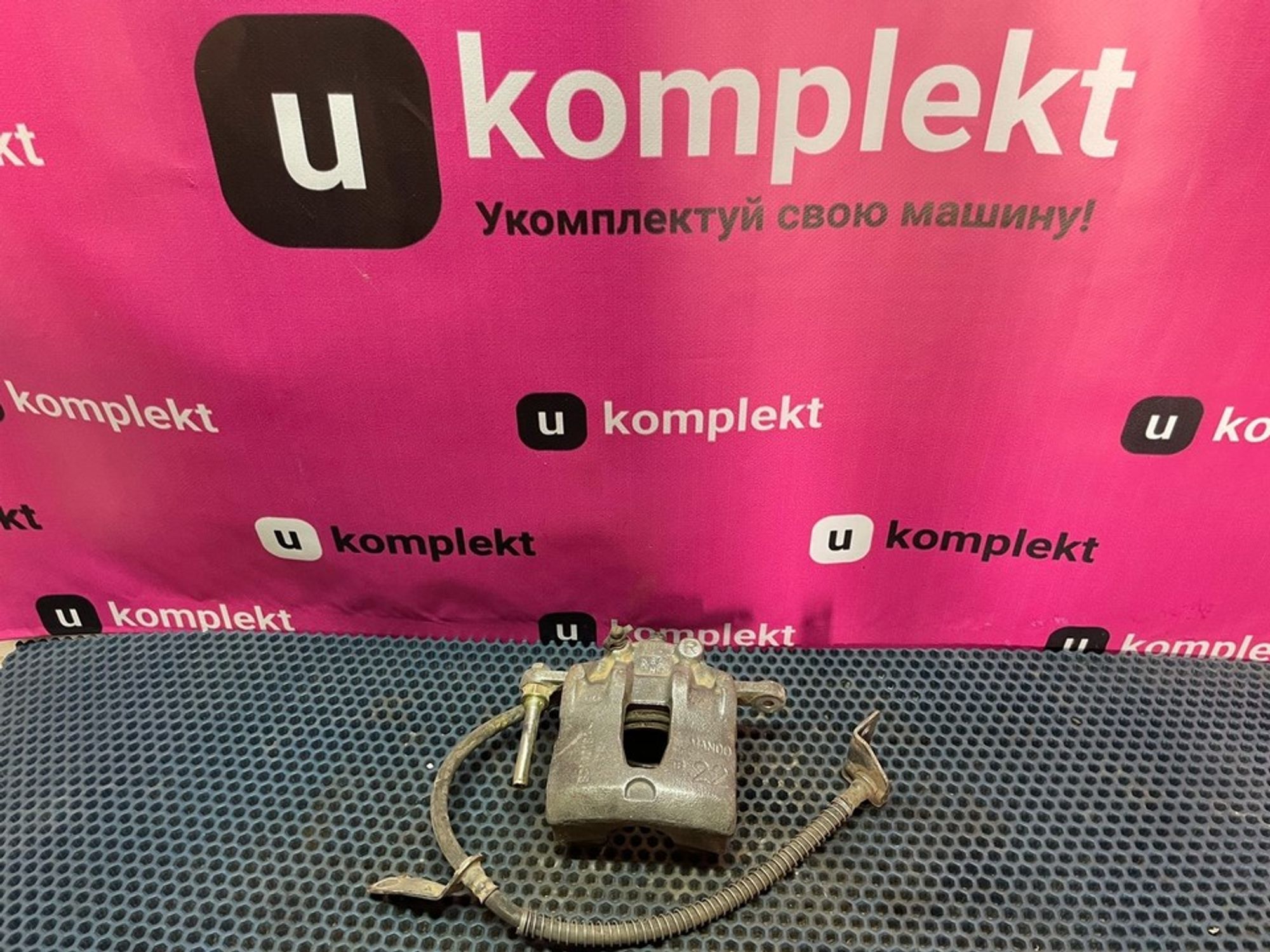 581304L000 Суппорт передний правый R Kia Rio III, 1000 рублей, Нижний Новгород