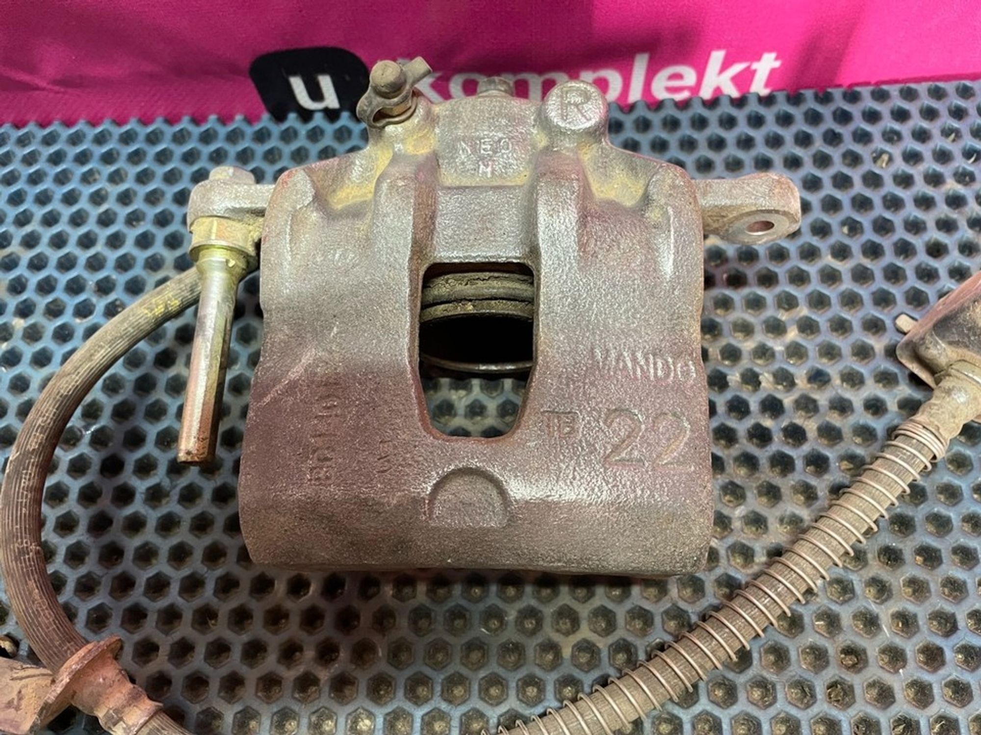581304L000 Суппорт передний правый R Kia Rio III, 1000 рублей, Нижний Новгород