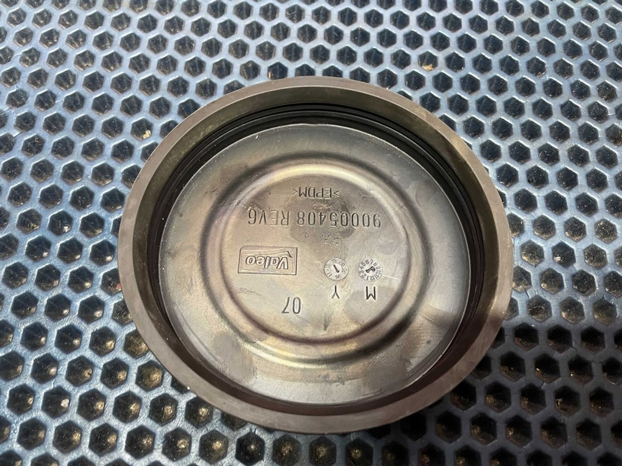 90005408 Заглушка фары Land Rover Range Rover IV, 500 рублей, Нижний Новгород