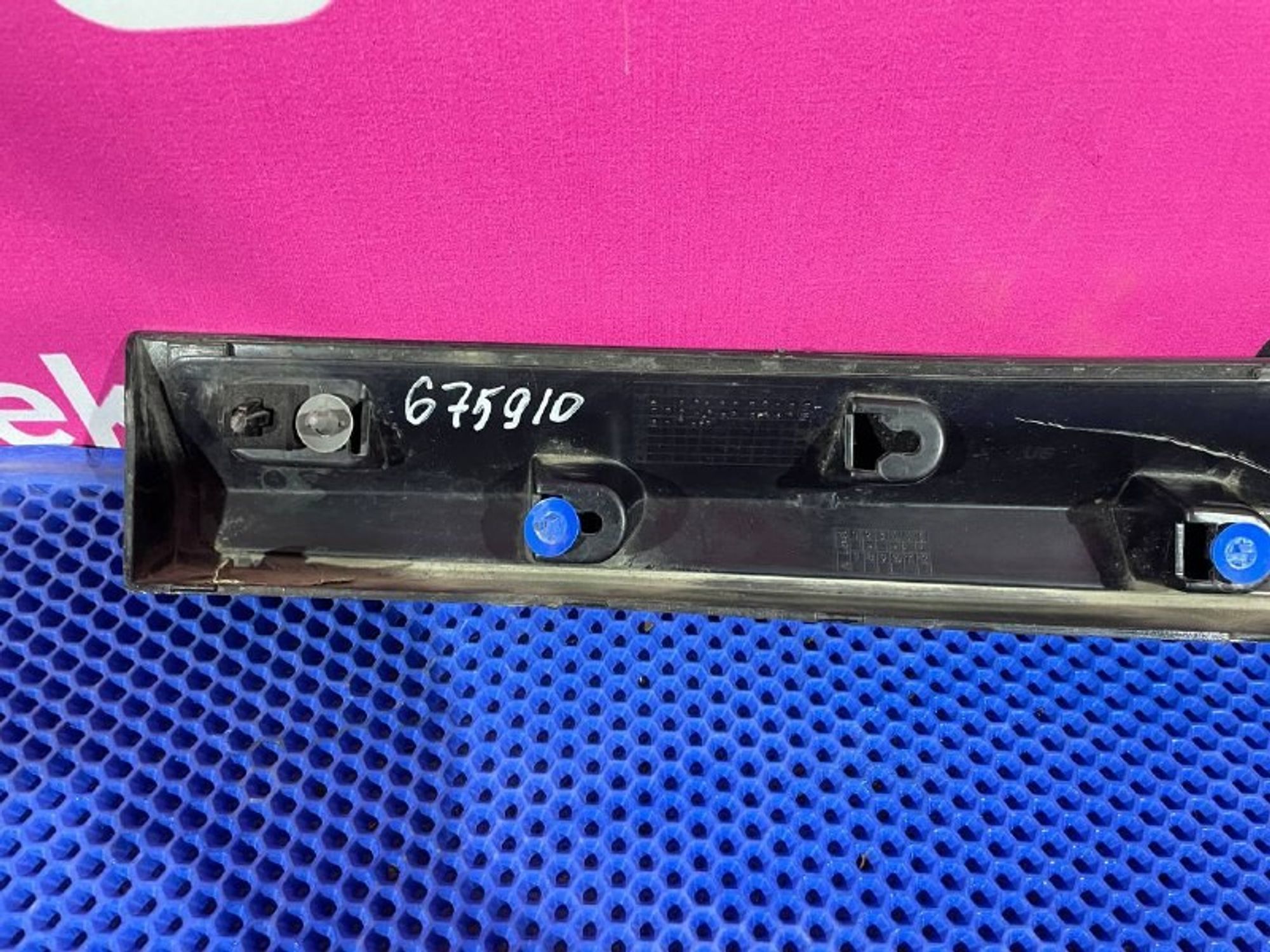 51138064794 Молдинг двери передней правой R BMW X3 G01, 900 рублей, Нижний Новгород