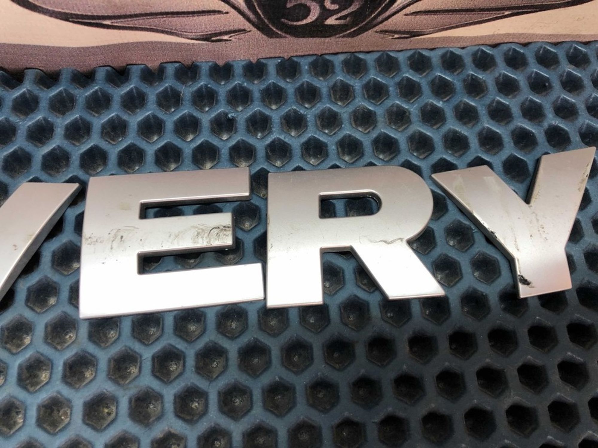 LR051558 Буквы с шильдика Land Rover Discovery III, 800 рублей, Нижний Новгород