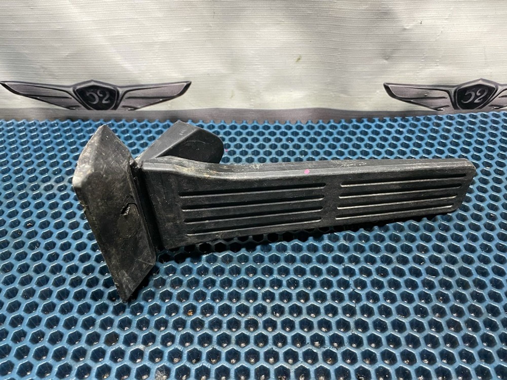 327002B100 Педаль газа Hyundai Santa Fe II, 700 рублей, Нижний Новгород