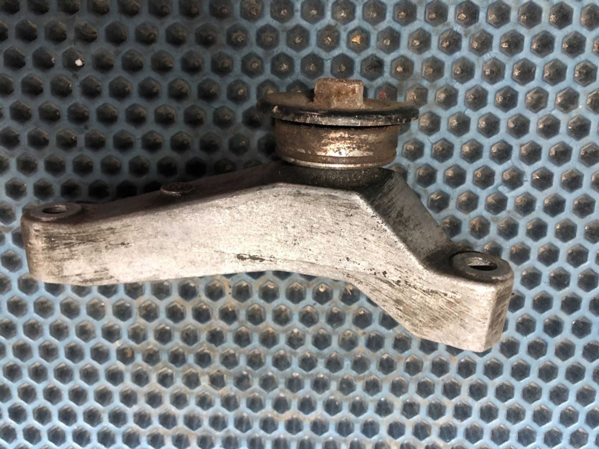 31175RNA000 Кронштейн ролика обводного Honda Civic VIII, 500 рублей, Нижний Новгород