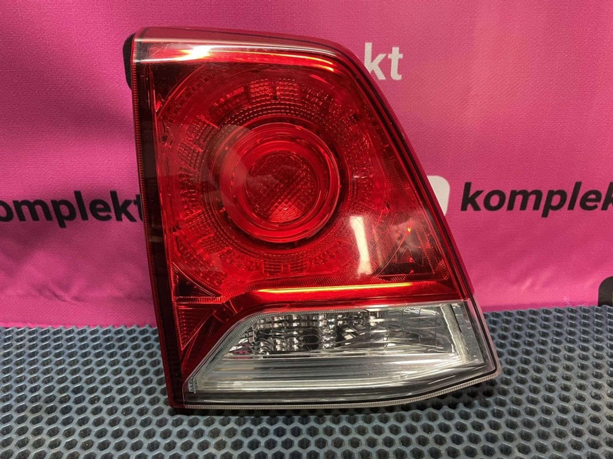 8159160310 Фонарь задний левый внутренний L Toyota Land Cruiser 200, 2800 рублей, Нижний Новгород