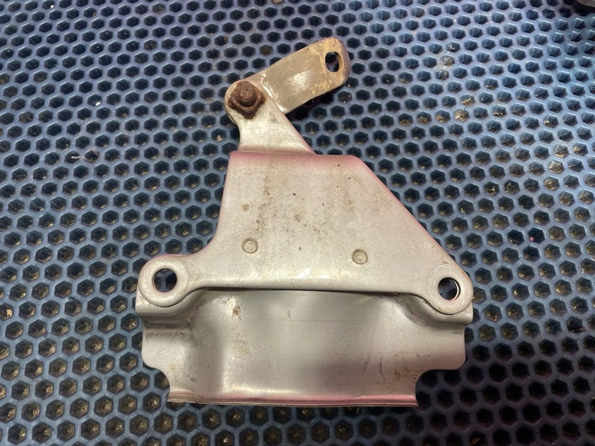 18197RNAA00 Кронштейн Honda Civic VIII, 500 рублей, Нижний Новгород