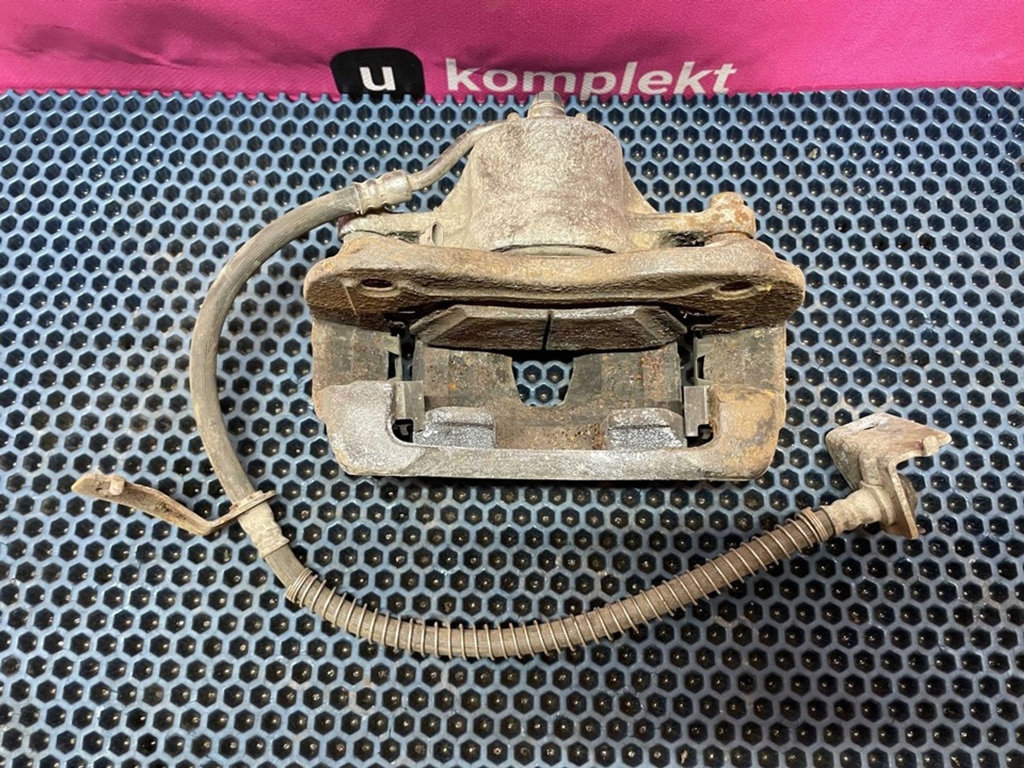 581104L000 Суппорт передний левый L Hyundai Solaris I, 1800 рублей, Нижний Новгород