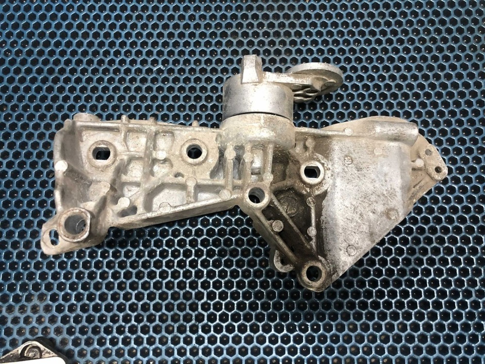 8200242569 Кронштейн генератора Renault Megane II, 800 рублей, Нижний Новгород