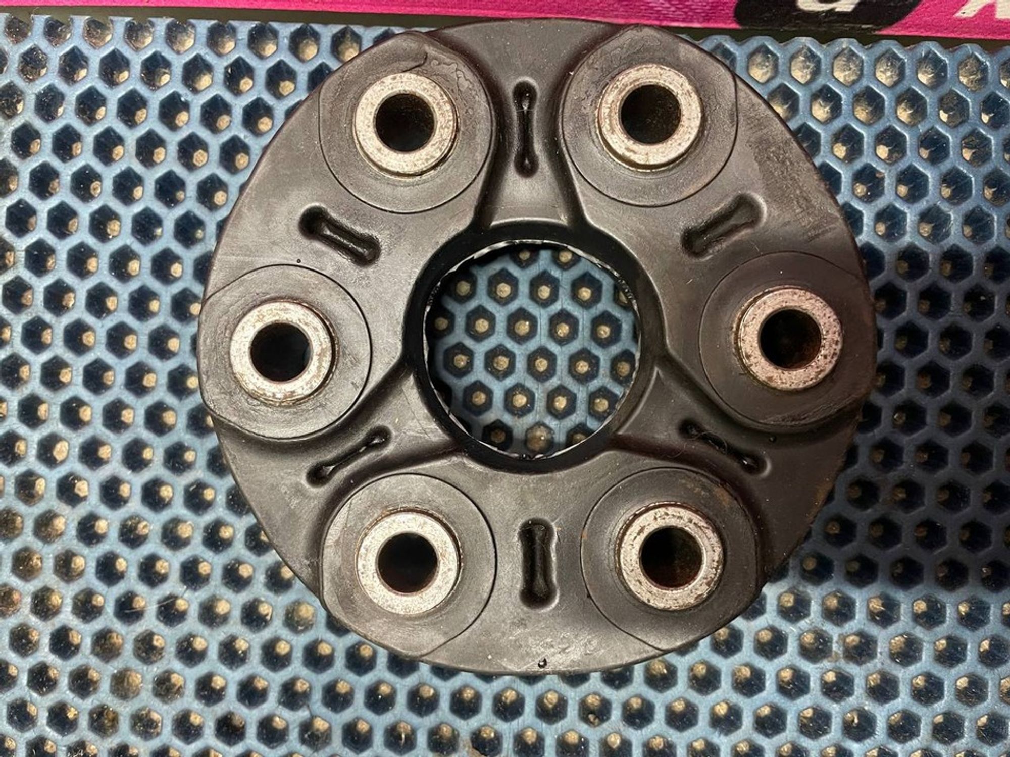 26117610061 Муфта карданного вала передняя BMW 1 E81/E82/E87/E88, 3700 рублей, Нижний Новгород