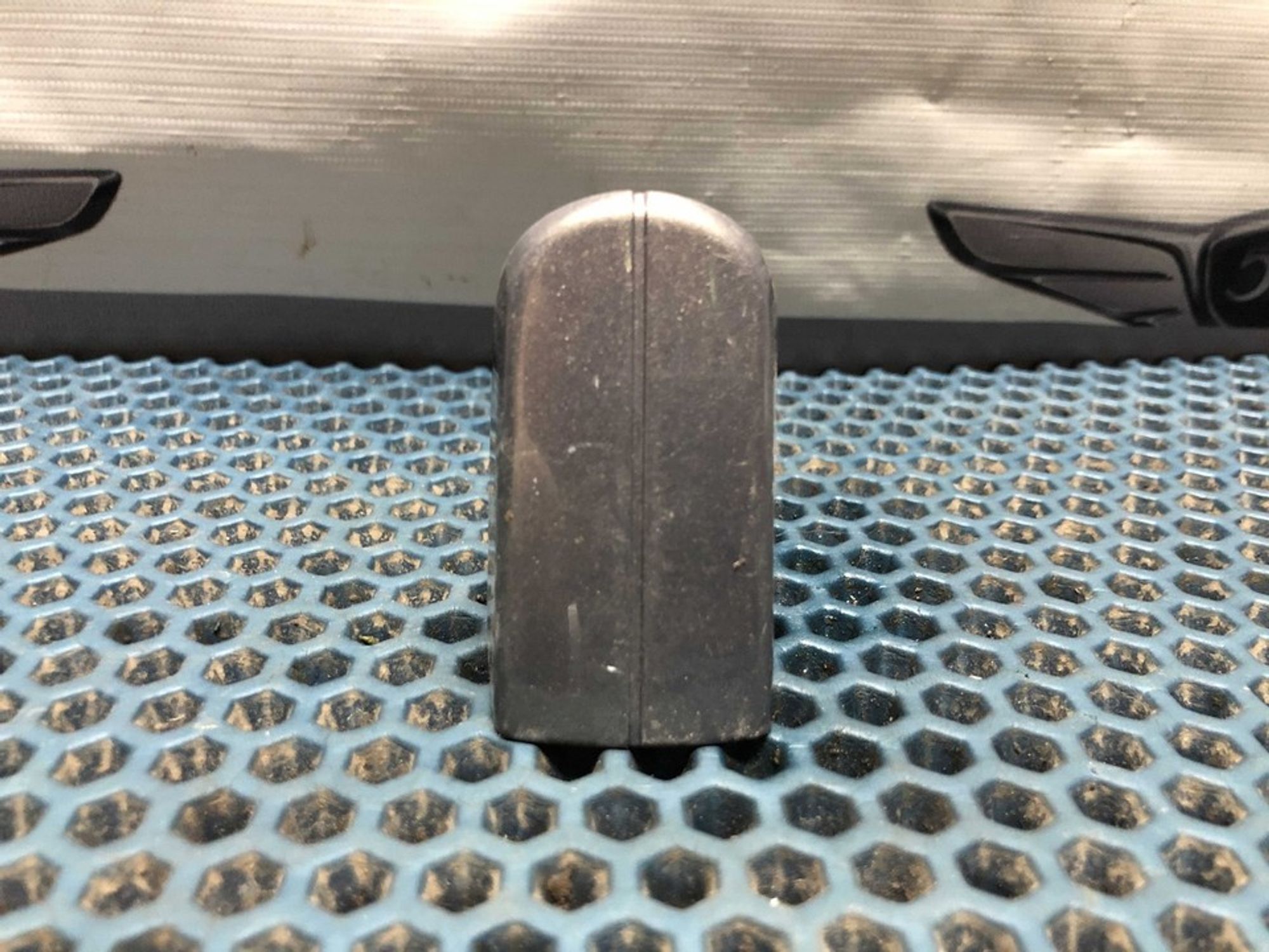 AM51U218B08 Концевик дверной ручки Ford Focus III, 500 рублей, Нижний Новгород