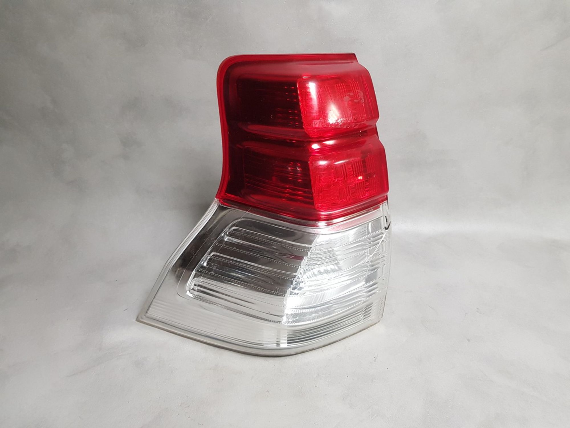 8156160830 Фонарь задний левый наружный L Toyota Land Cruiser Prado 150, 3200 рублей, Нижний Новгород