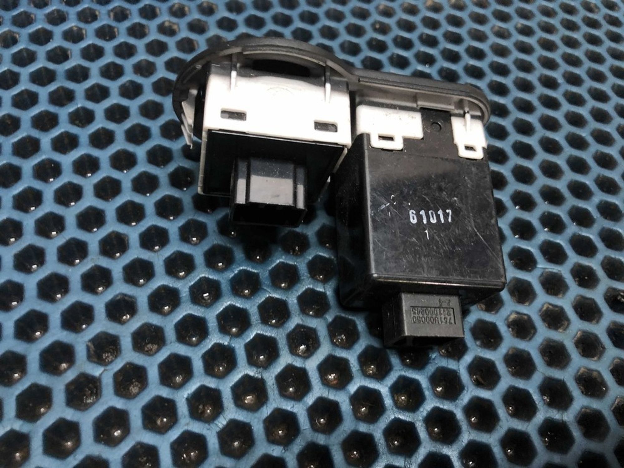 211000245 Кнопка корректора фар Kia Spectra I, 500 рублей, Нижний Новгород