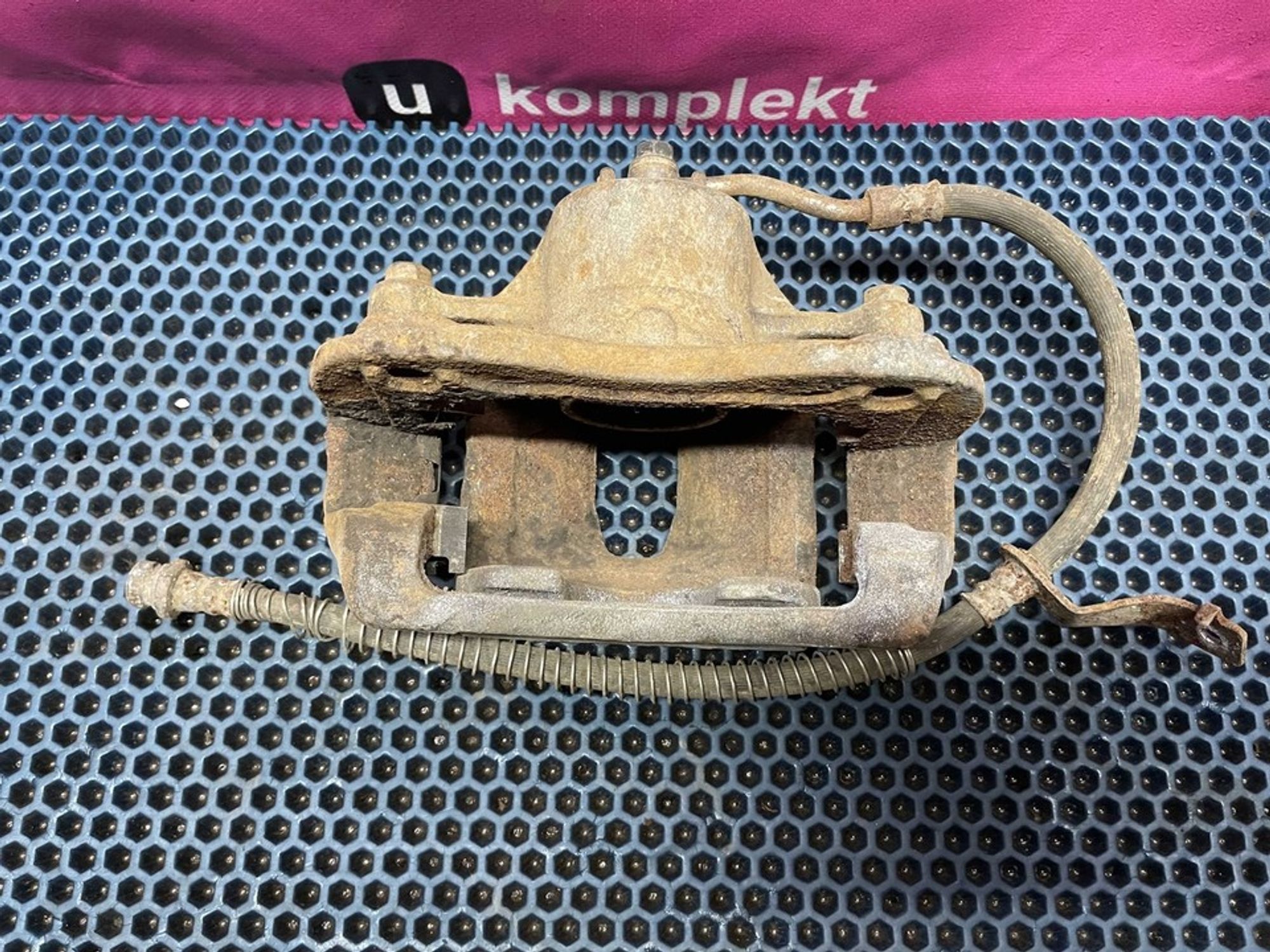 581304L000 Суппорт передний правый R Hyundai Solaris I, 1500 рублей, Нижний Новгород