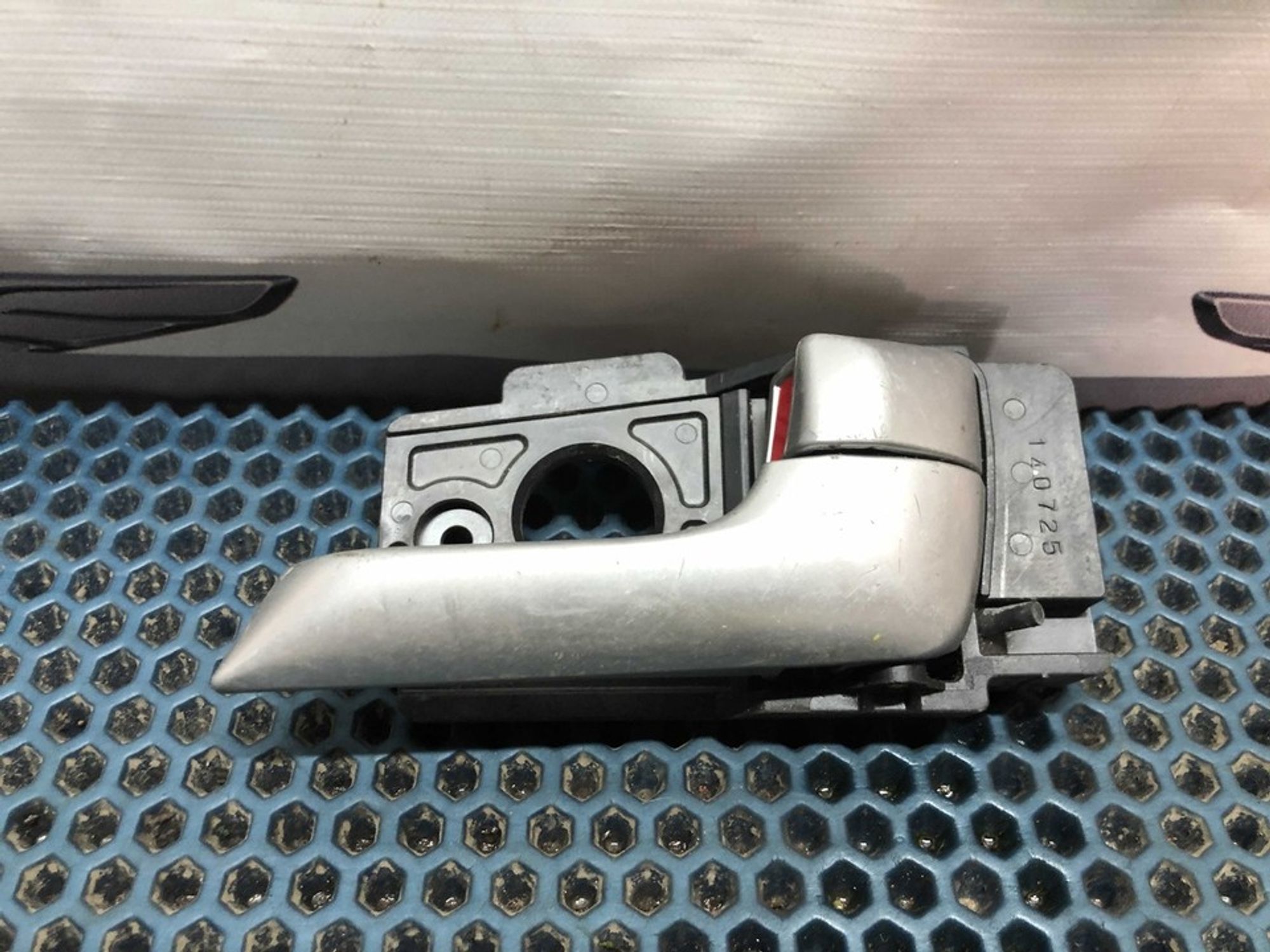 826204Y000 Ручка двери внутренняя задняя правая R Kia Rio III, 500 рублей, Нижний Новгород