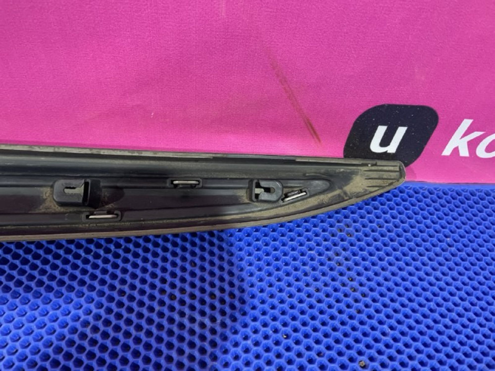 5727A404 Накладка двери передняя правая R Mitsubishi Outlander III, 1000 рублей, Нижний Новгород