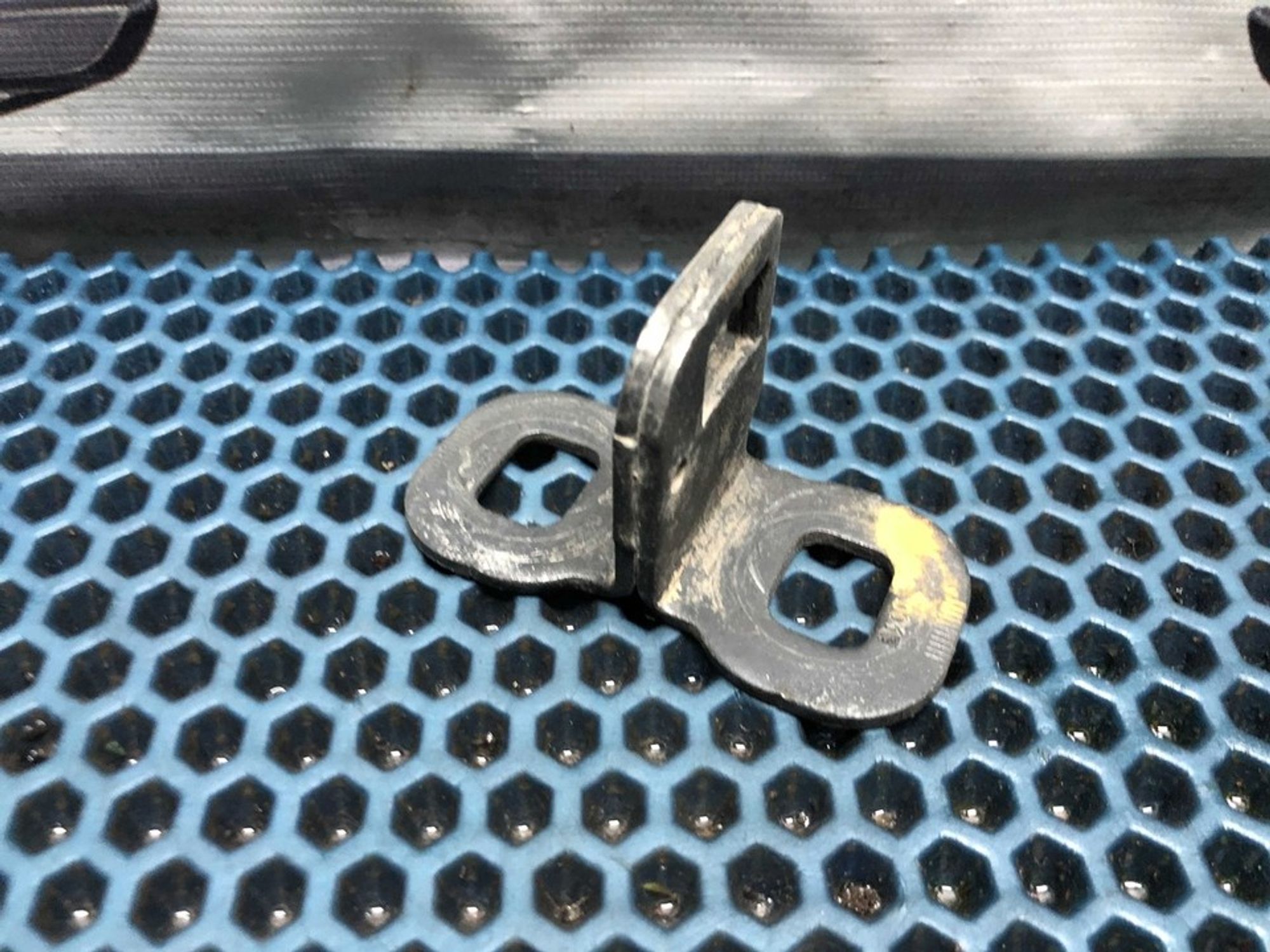 8200000899 Ответная часть замка багажника Renault Megane II, 500 рублей, Нижний Новгород