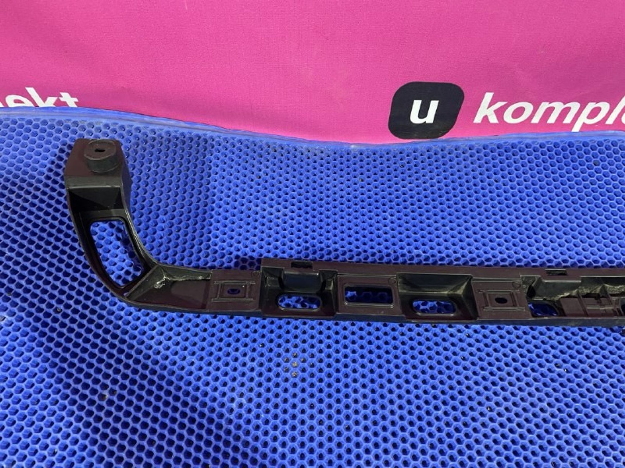 3C5807863 Кронштейн заднего бампера Volkswagen Passat B6, 700 рублей, Нижний Новгород