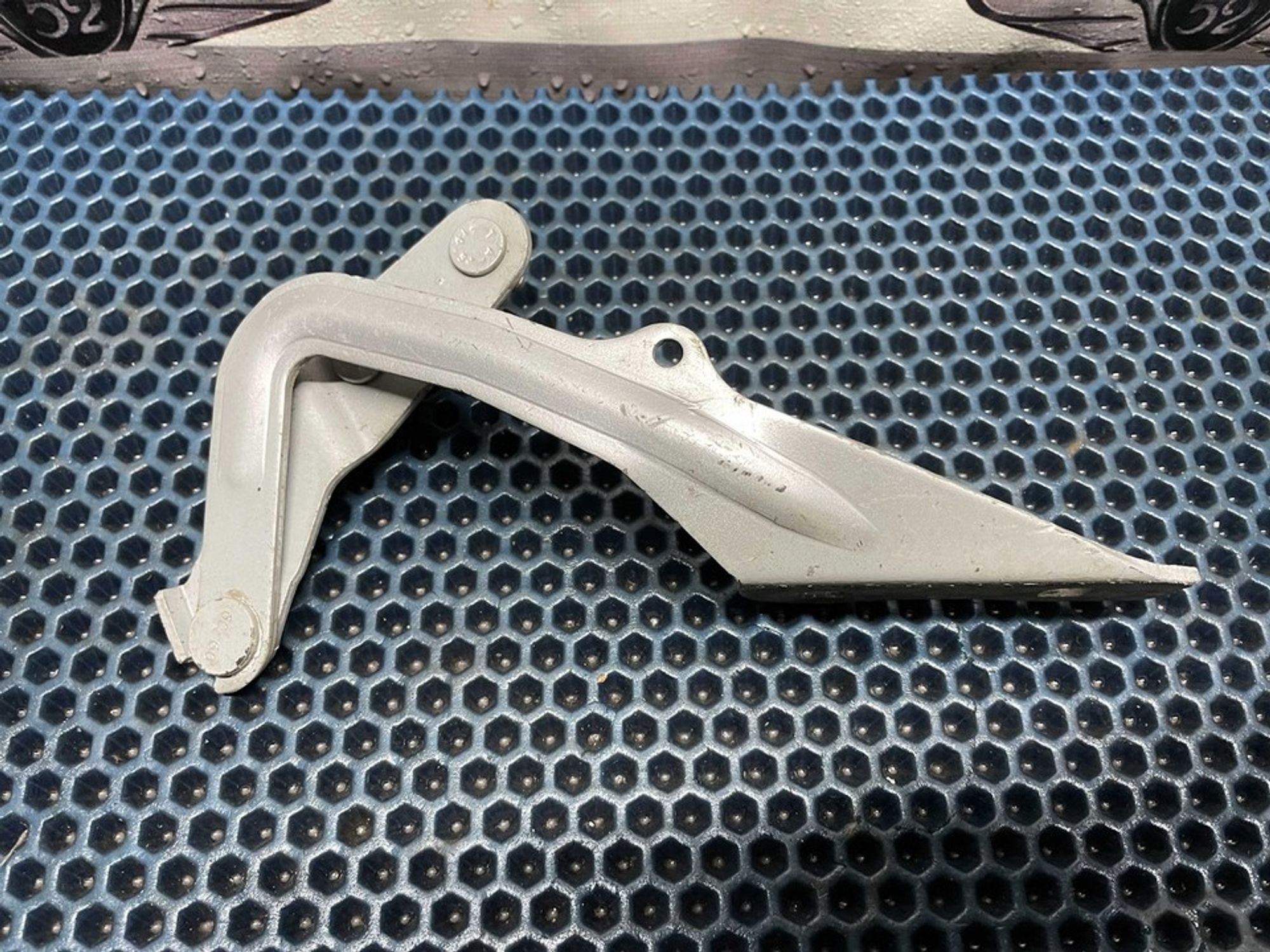 4M5116801AB Петля капота левая L Ford Focus II, 1000 рублей, Нижний Новгород