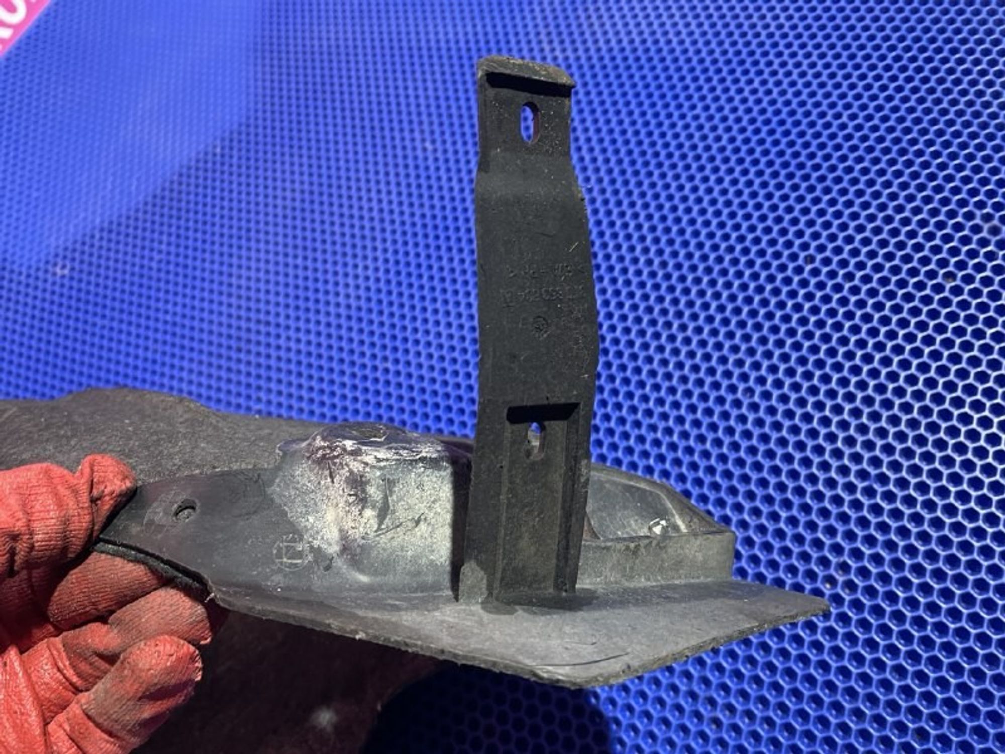 3T5810970 Локер задний правый R Skoda Superb II, 1700 рублей, Нижний Новгород