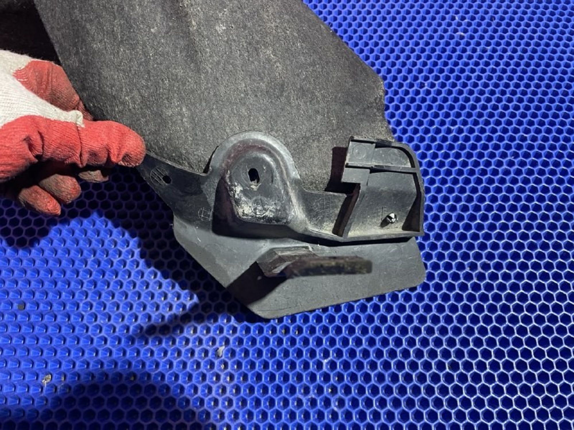 3T5810970 Локер задний правый R Skoda Superb II, 1700 рублей, Нижний Новгород