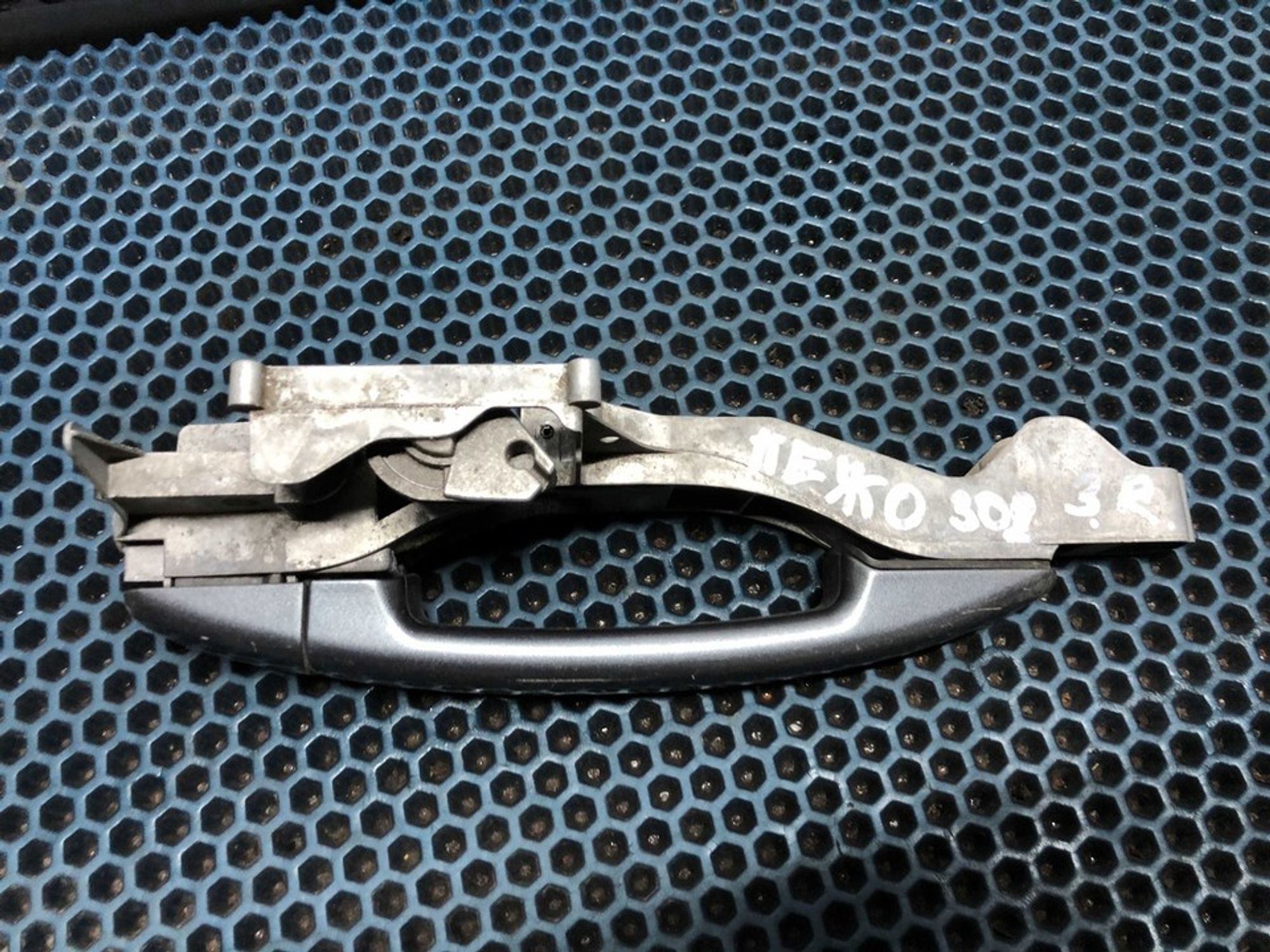 9672961080 Ручка двери наружная задняя правая R Peugeot 308 I, 1000 рублей, Нижний Новгород