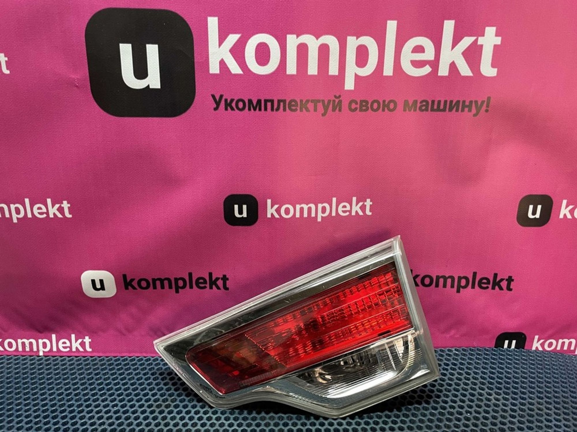 815800E050 Фонарь задний правый внутренний R Toyota Highlander U50, 1500 рублей, Нижний Новгород