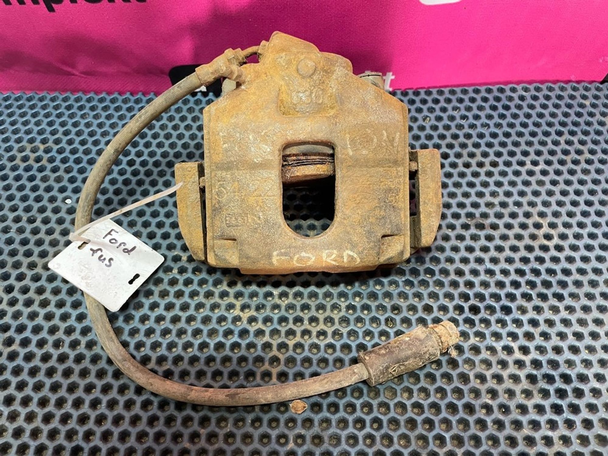 1478474 Суппорт передний правый R Ford Courier IV, 700 рублей, Нижний Новгород