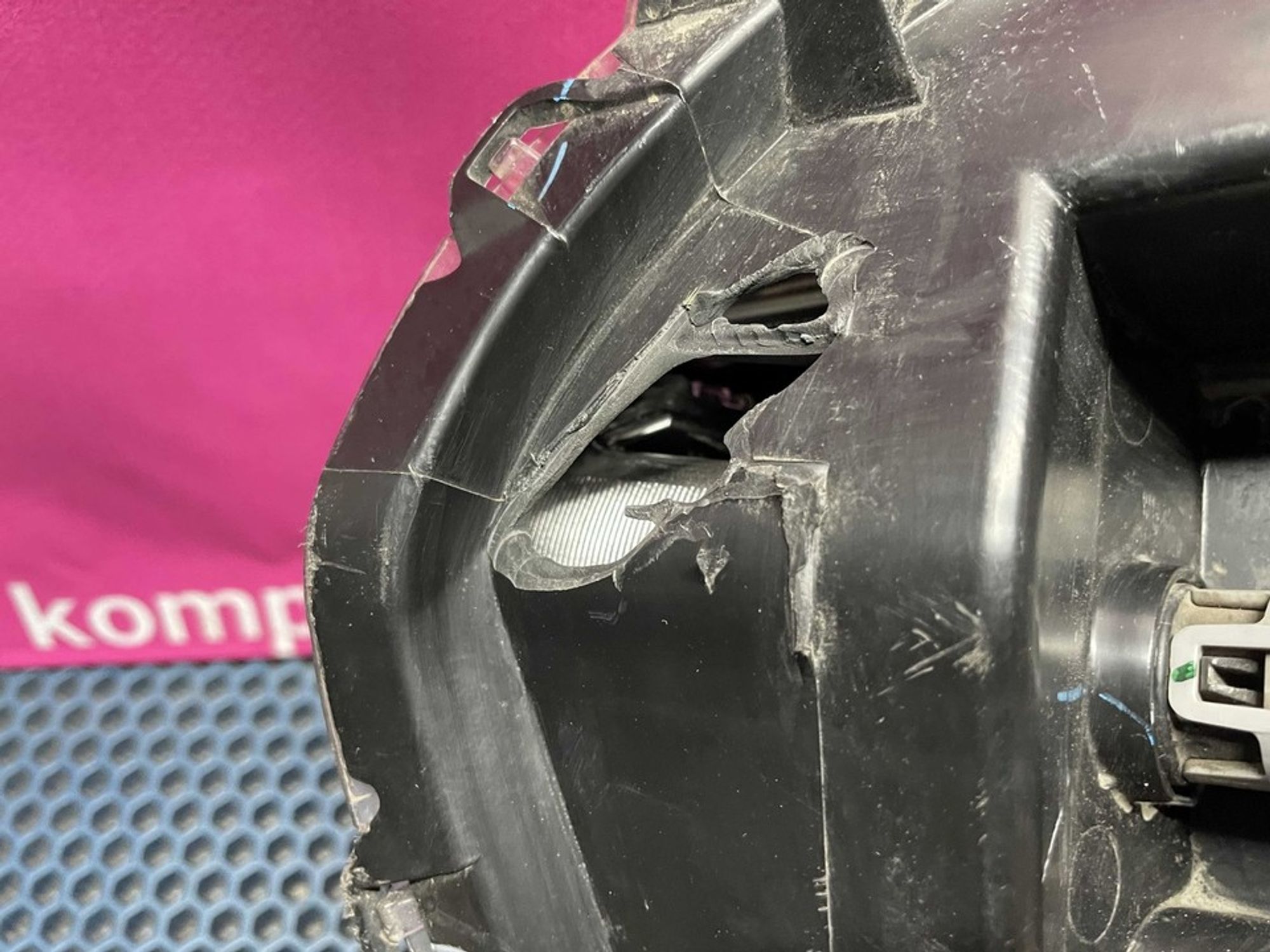 8301D154 Фара правая R Mitsubishi L200 V, 1600 рублей, Нижний Новгород