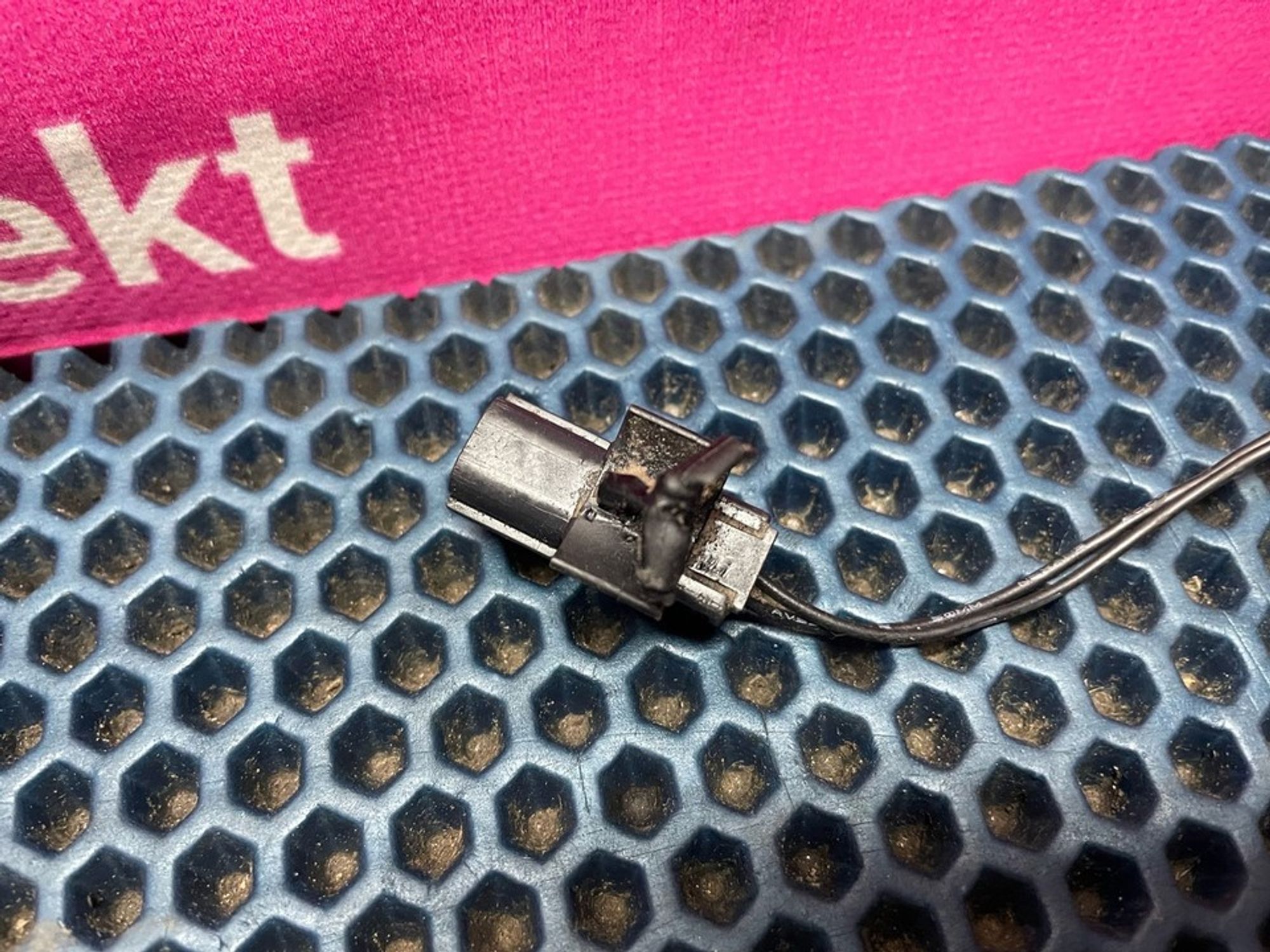 0K2N149540 Датчик уровня тормозной жидкости Kia Spectra I, 300 рублей, Нижний Новгород