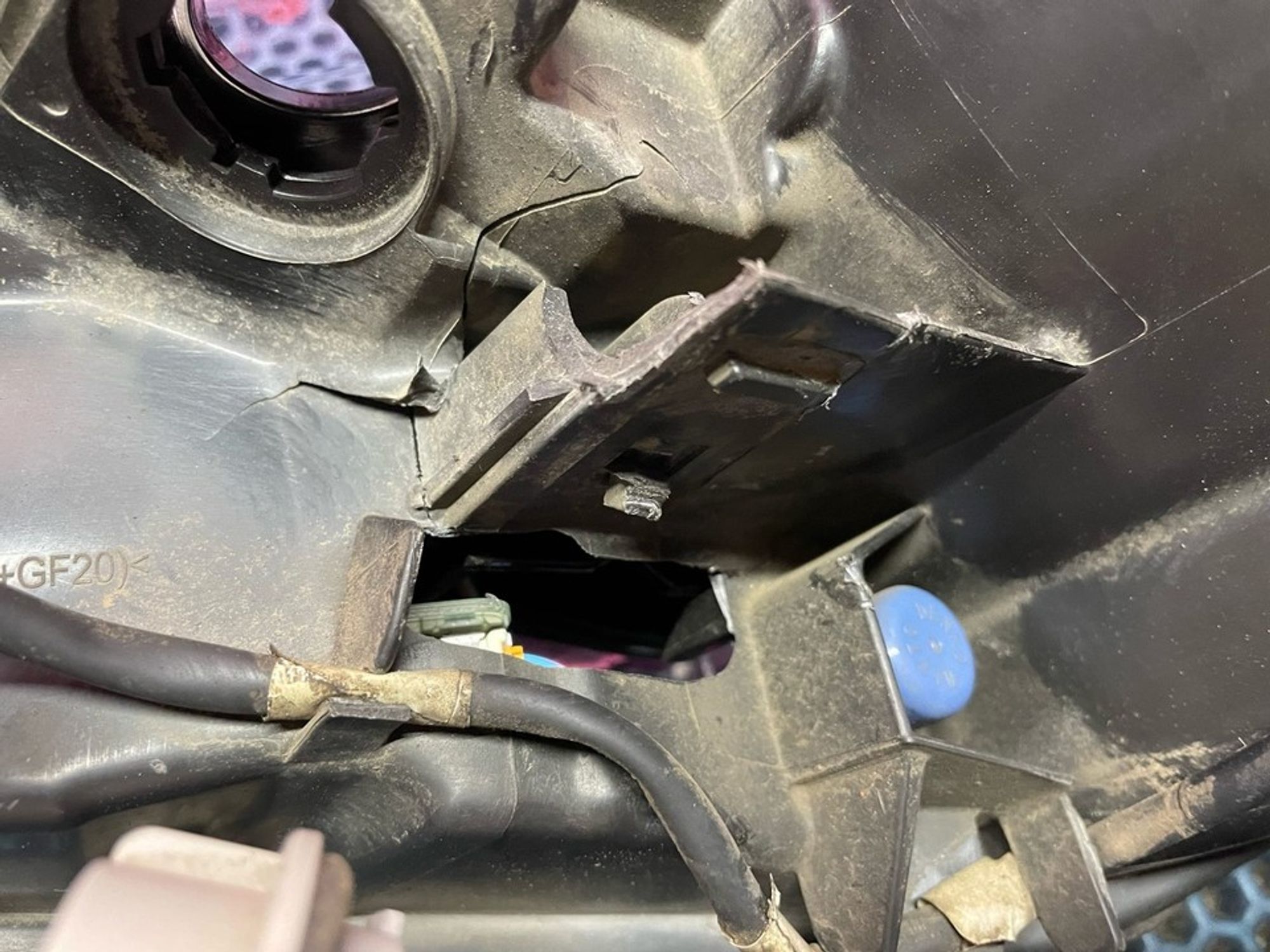 8117002L50 Фара правая R Toyota Corolla E160/E170, 4800 рублей, Нижний Новгород