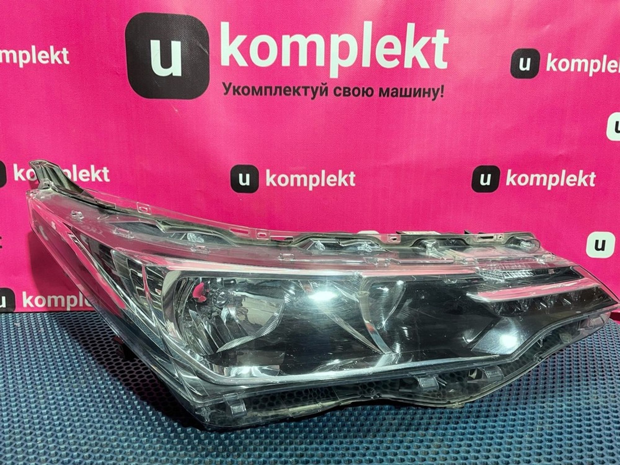 8117002L50 Фара правая R Toyota Corolla E160/E170, 4800 рублей, Нижний Новгород