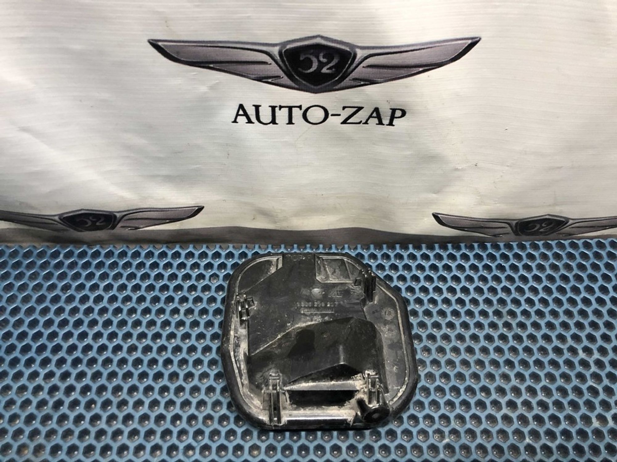 1305239327 Крышка фары правая R Volvo C30, 900 рублей, Нижний Новгород