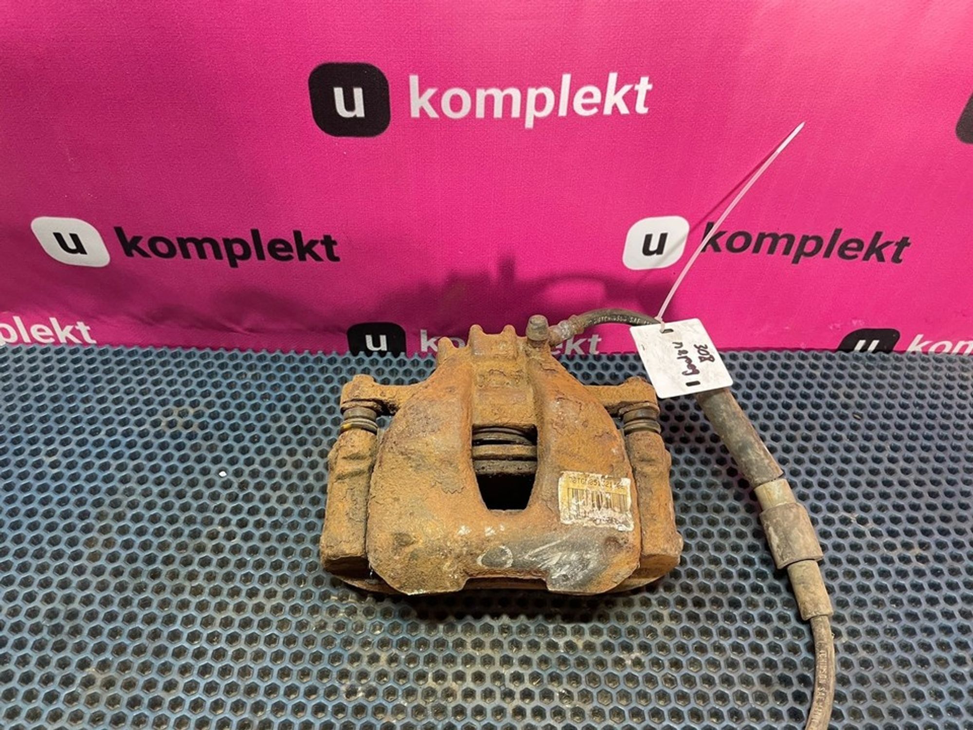 4401N8 Суппорт передний левый L Peugeot 3008, 1400 рублей, Нижний Новгород