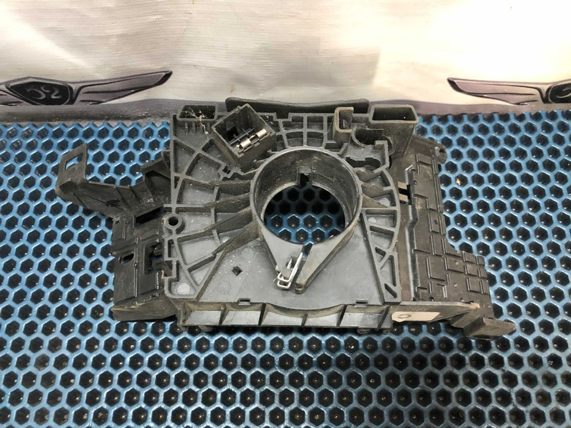 8200127727 Крепеж подрулевых переключателей Renault Scenic II, 500 рублей, Нижний Новгород