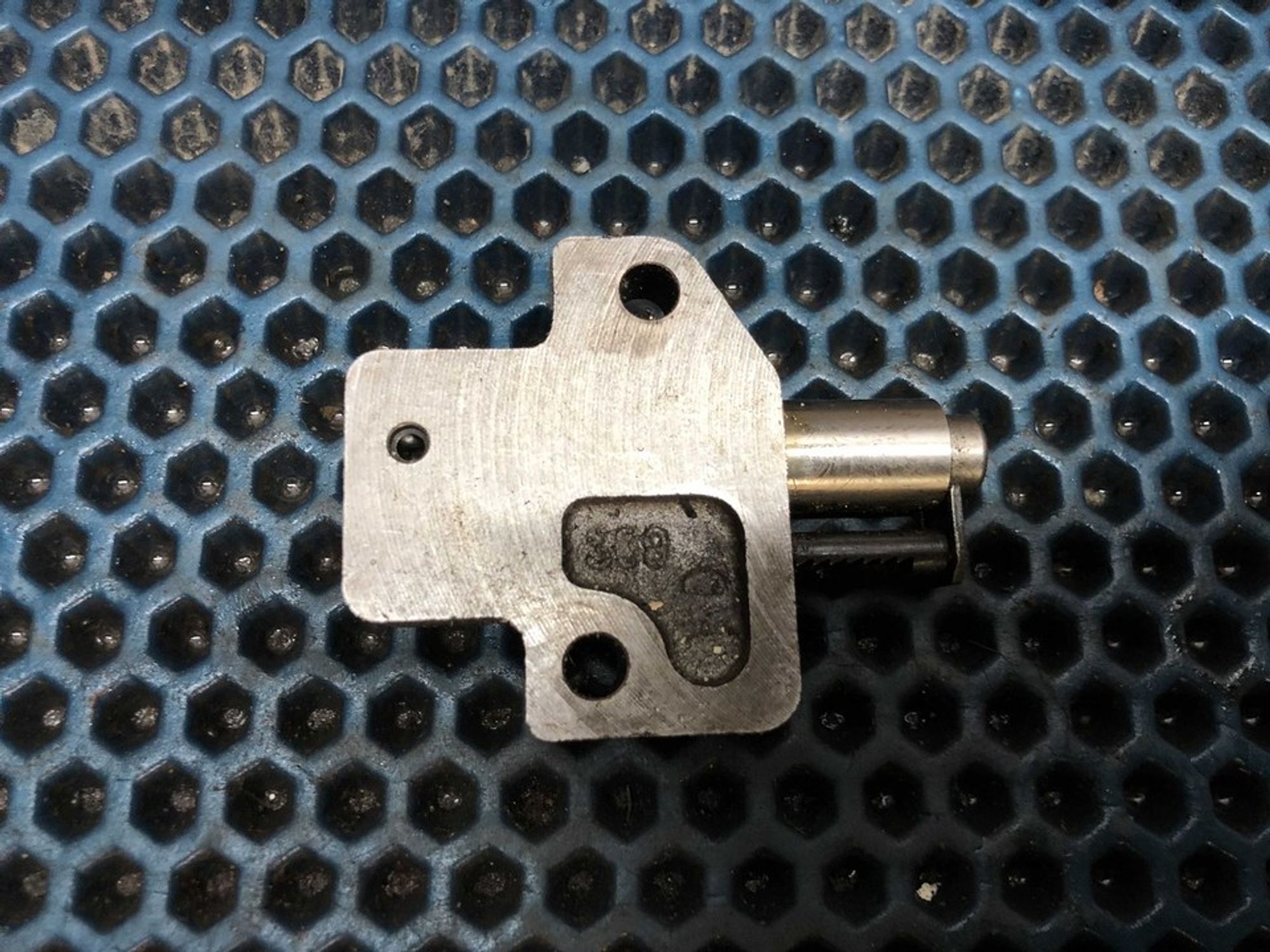 244102B000 Натяжитель цепи ГРМ Hyundai Solaris I, 1500 рублей, Нижний Новгород