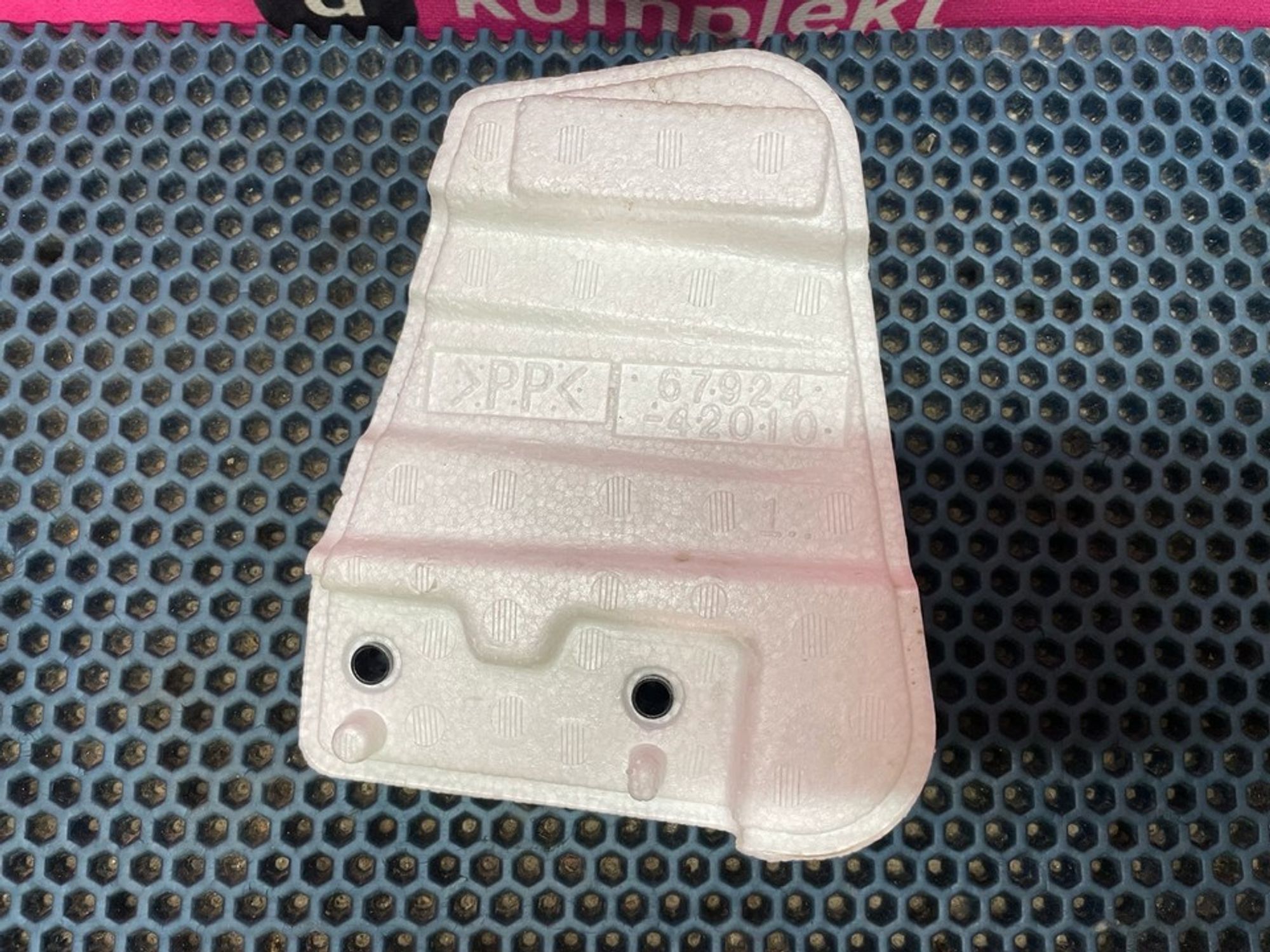 6792442010 Уплотнитель двери Toyota Corolla E160/E170, 900 рублей, Нижний Новгород