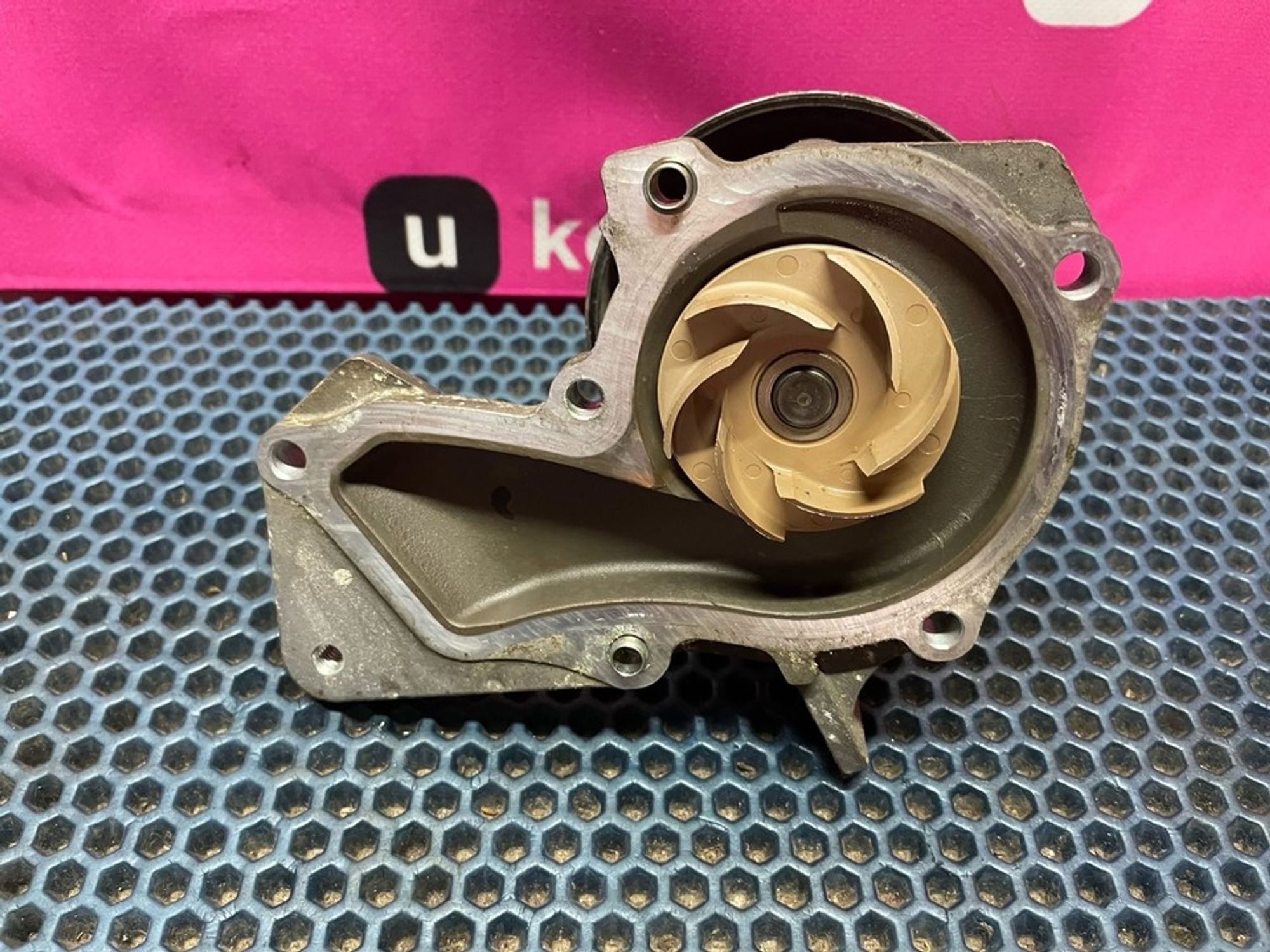 7S7G8501A2C Насос водяной (помпа) Ford Focus III, 2000 рублей, Нижний Новгород