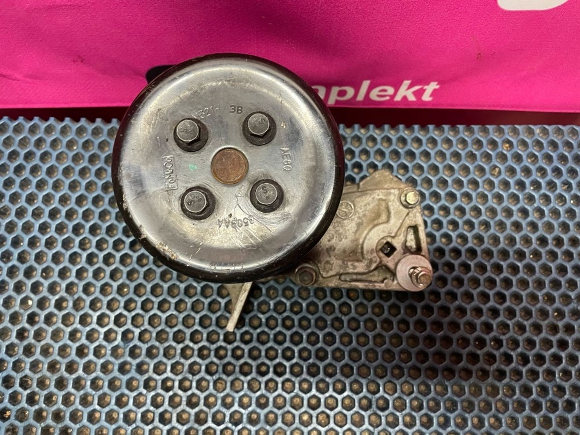 7S7G8501A2C Насос водяной (помпа) Ford Focus III, 2000 рублей, Нижний Новгород