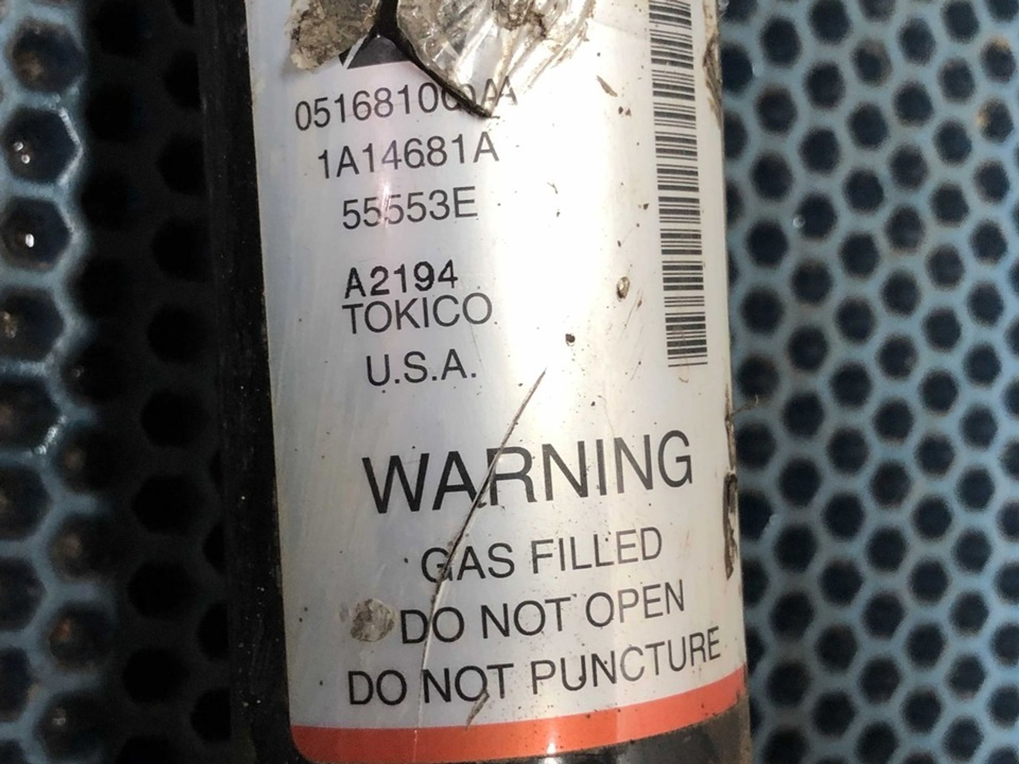 05168100AA Стойка передняя Jeep Grand Cherokee WK2, 4500 рублей, Нижний Новгород