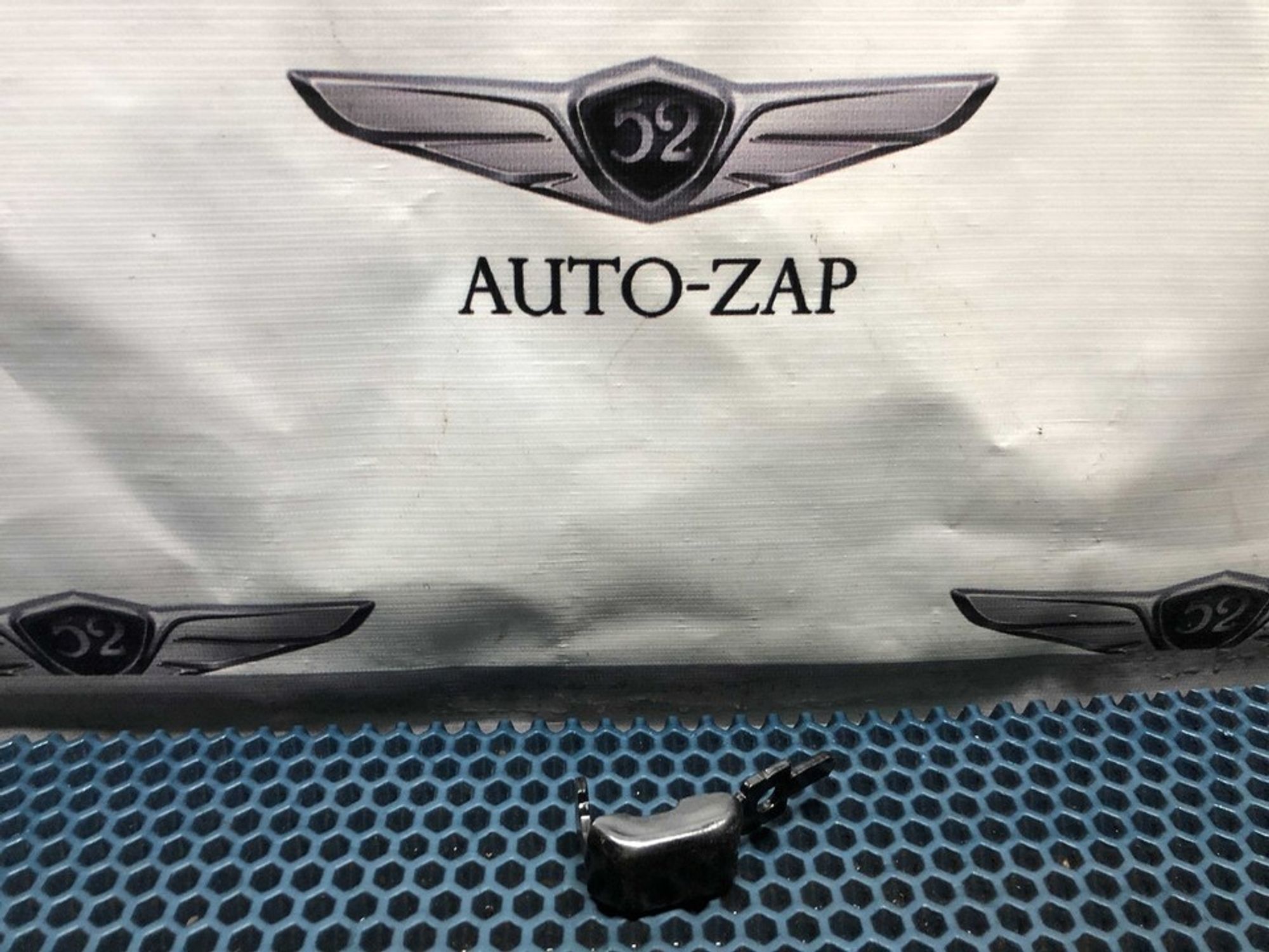 3C0886193 Кронштейн заднего сидения Volkswagen Passat B6, 200 рублей, Нижний Новгород